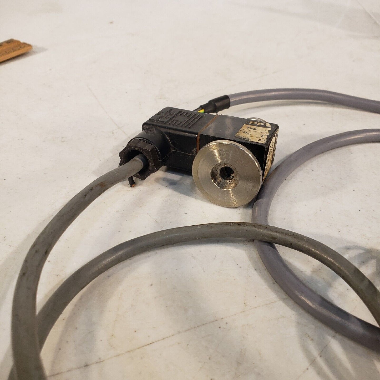 Pfeiffer Balzers Vacuum Vent Valve TSF 010 #W1268