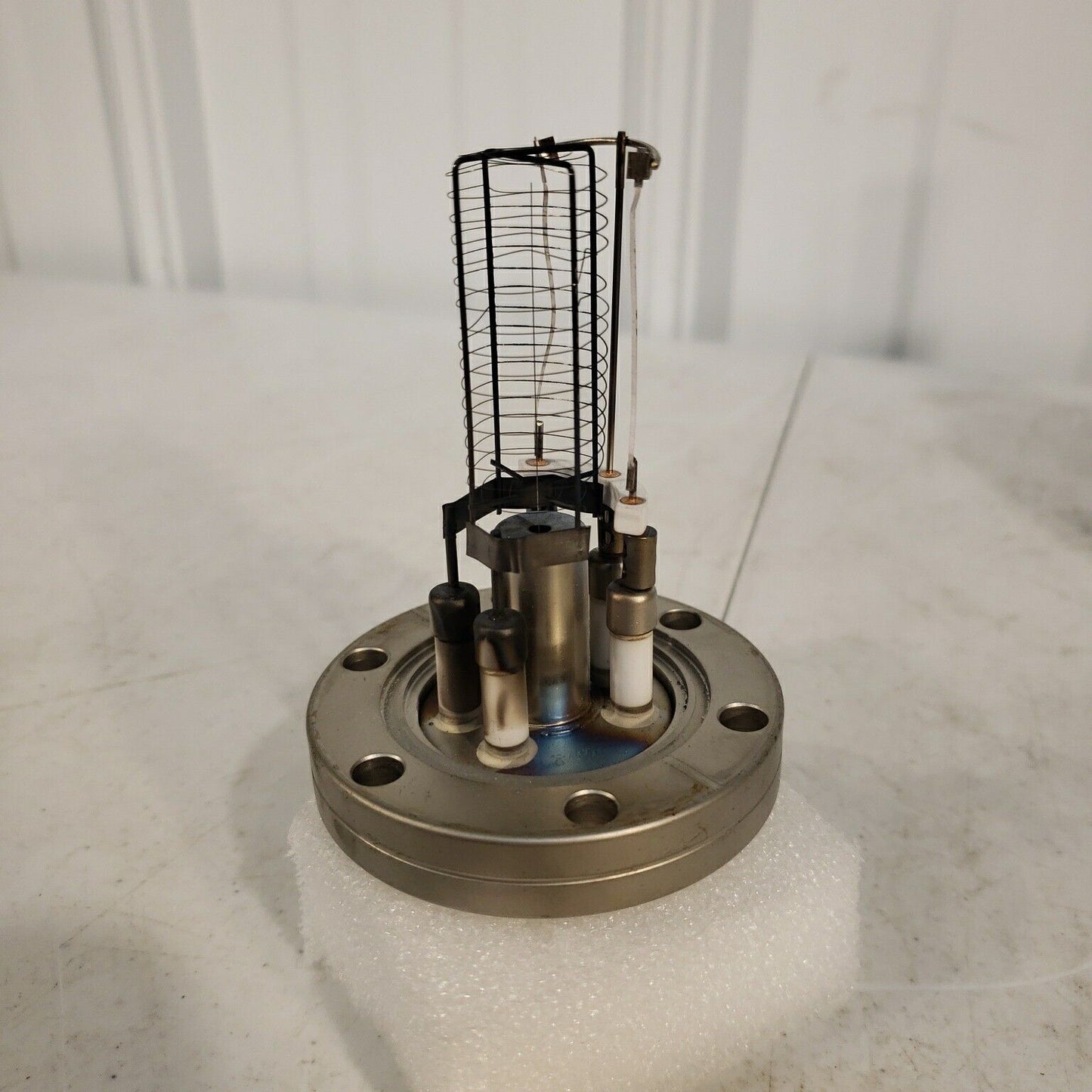 Nude Bayard Alpert Ion Vacuum Gauge Dual Iridium Filament MKS Style 2.75" CF