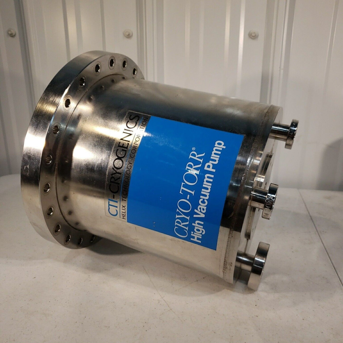 CTI Cryogenics High Vacuum Chamber 10" DN200CF and 2x 1.33" DN16CF Conflat