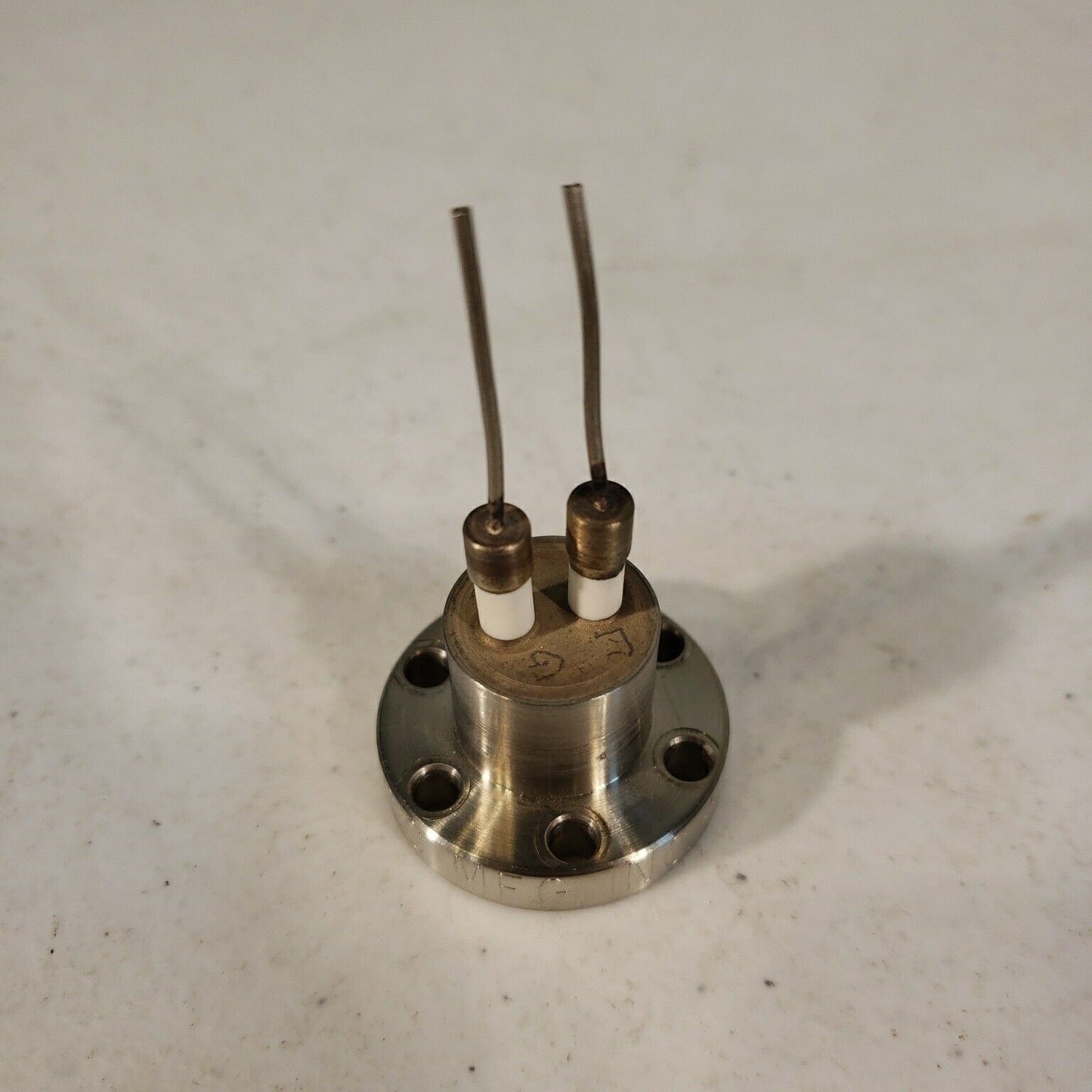 1.33" DN16CF MDC 2-Pin High Vacuum Electrical Feedthrough Conflat Stainless St