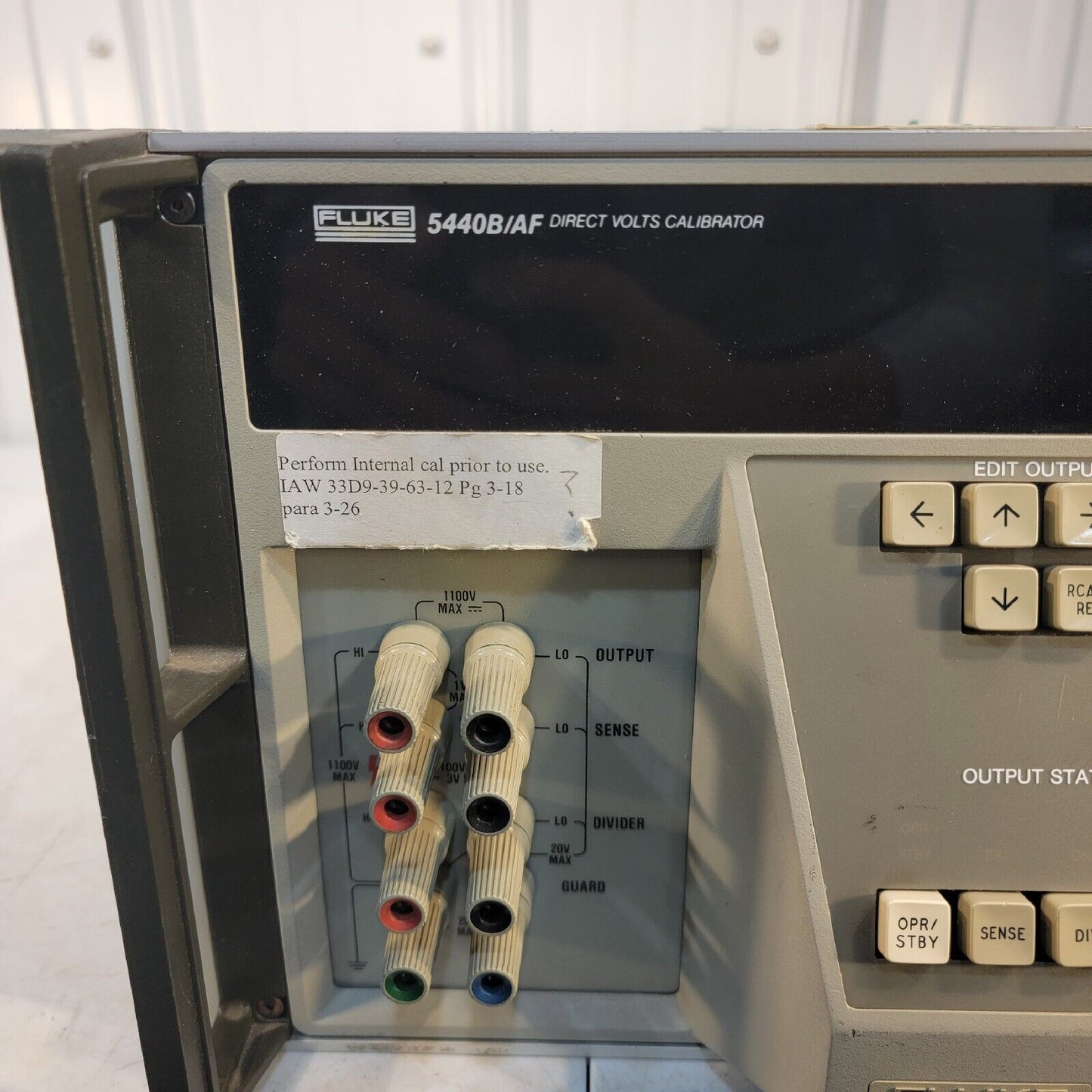 Fluke 5440B/AF Direct Volts Calibrator PPM - HAS ERROR