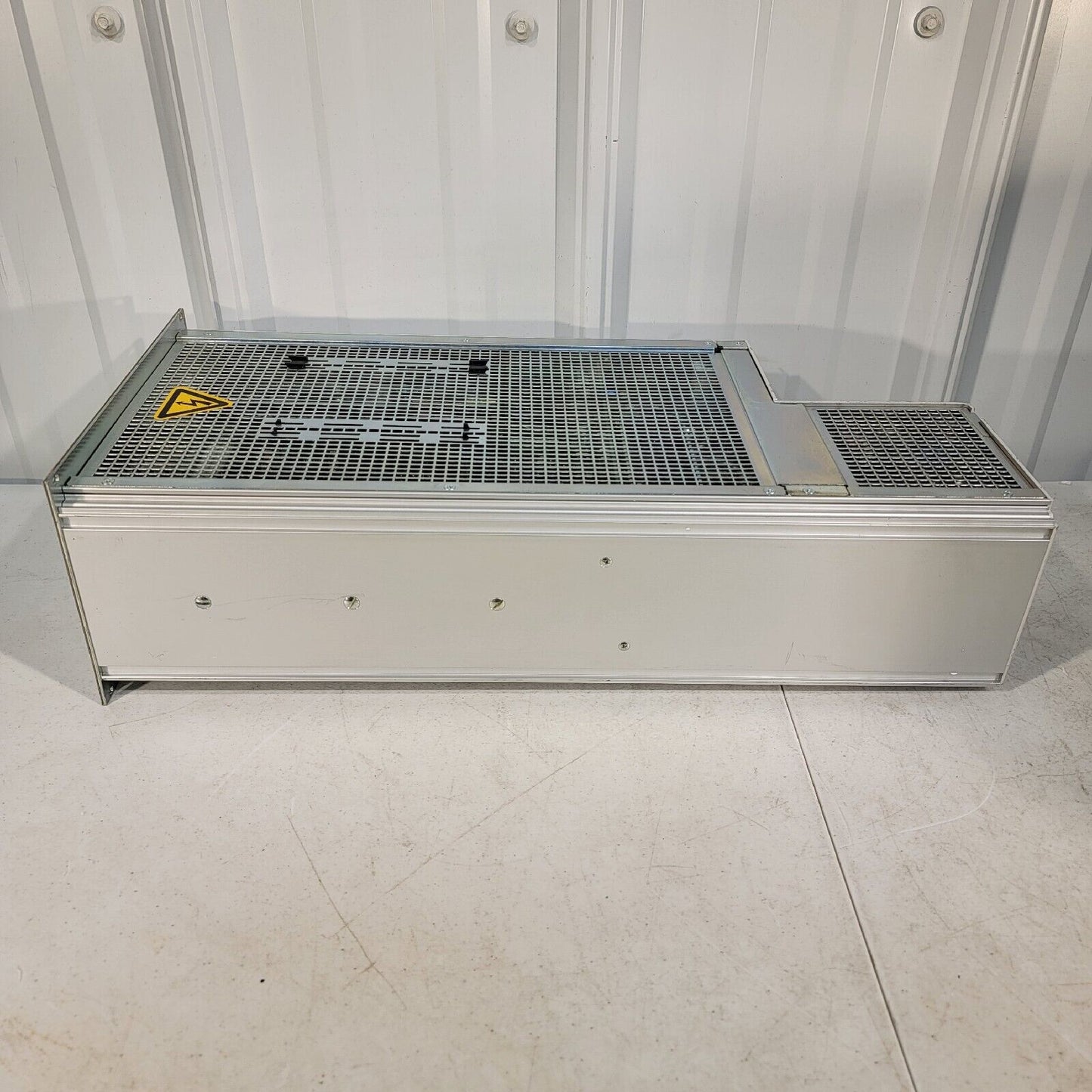 Pfeiffer TCM 1601 Maglev Turbo Molecular Pump Controller PM C01 675 B
