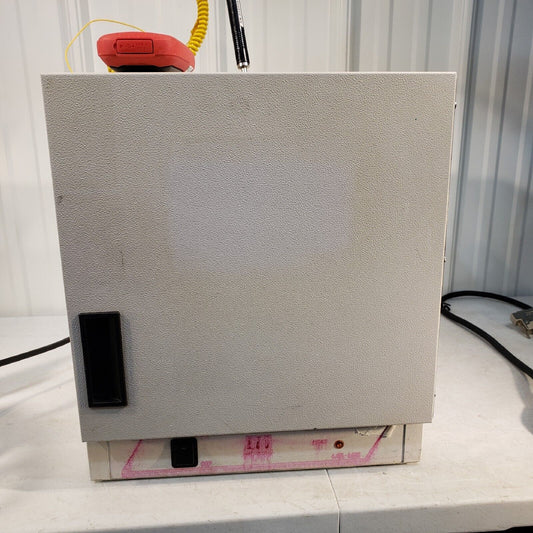 Barnstead LAB-LINE 120 Benchtop Low Temperature Incubator