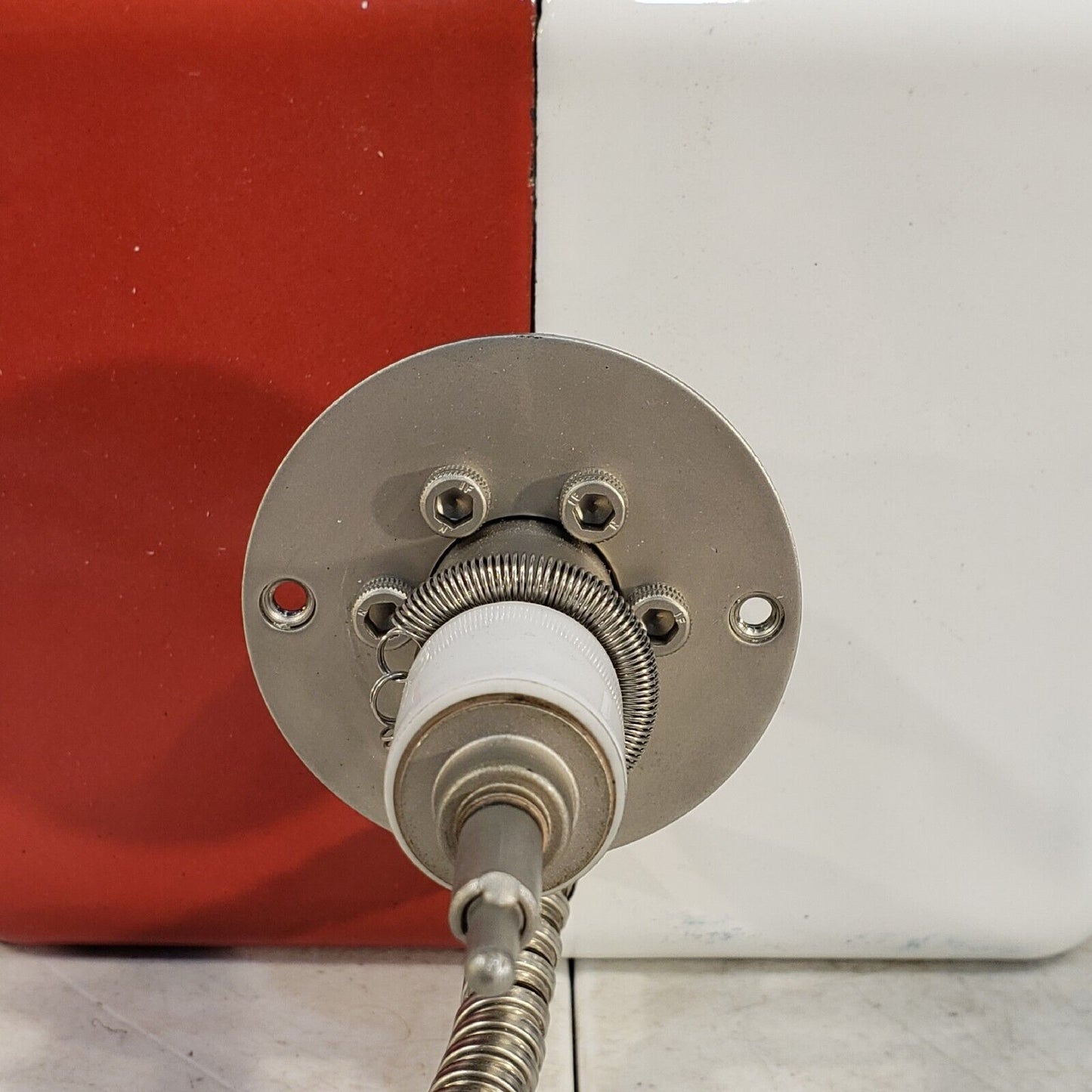 Varian StarCell Ion Pump w/ 2.75" DN35CF-DN40CF Conflat High Vacuum