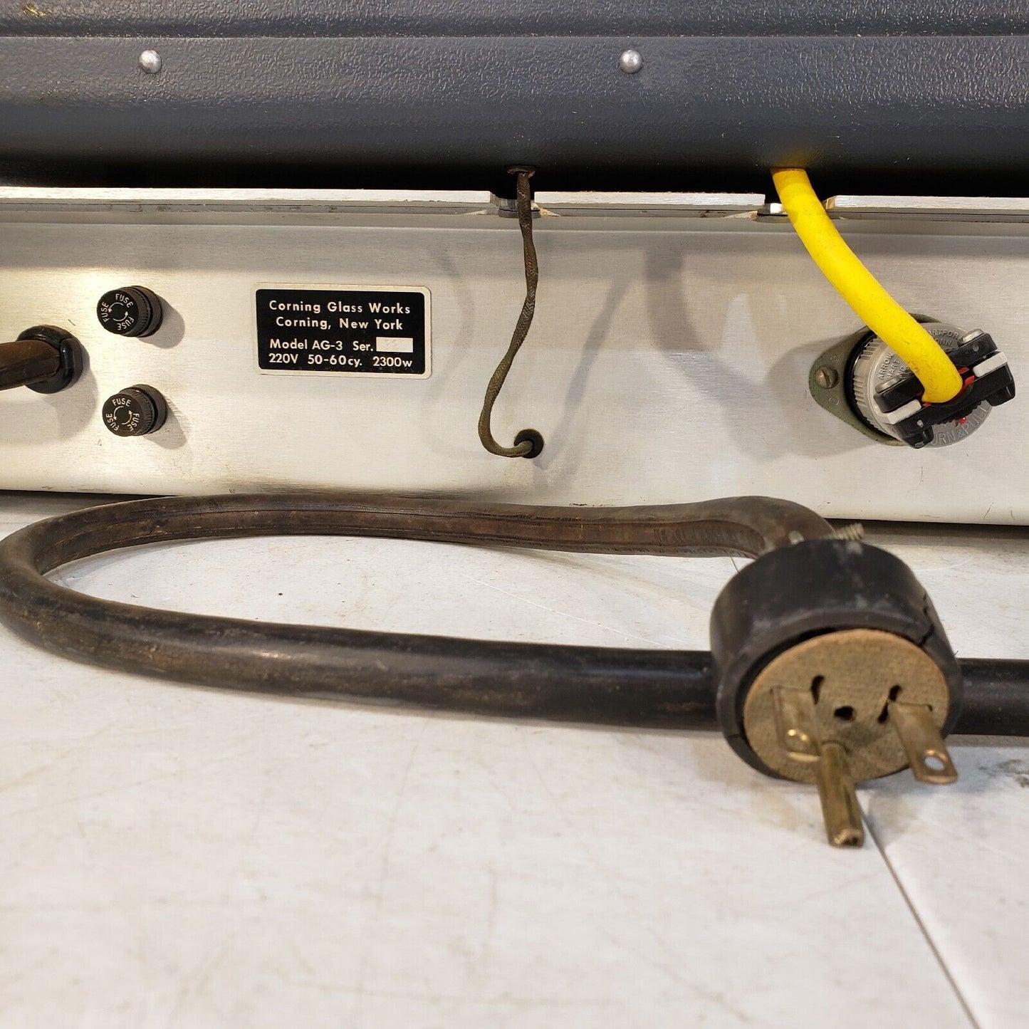 Corning AG3 Lab Still With Steam Distillation 220v