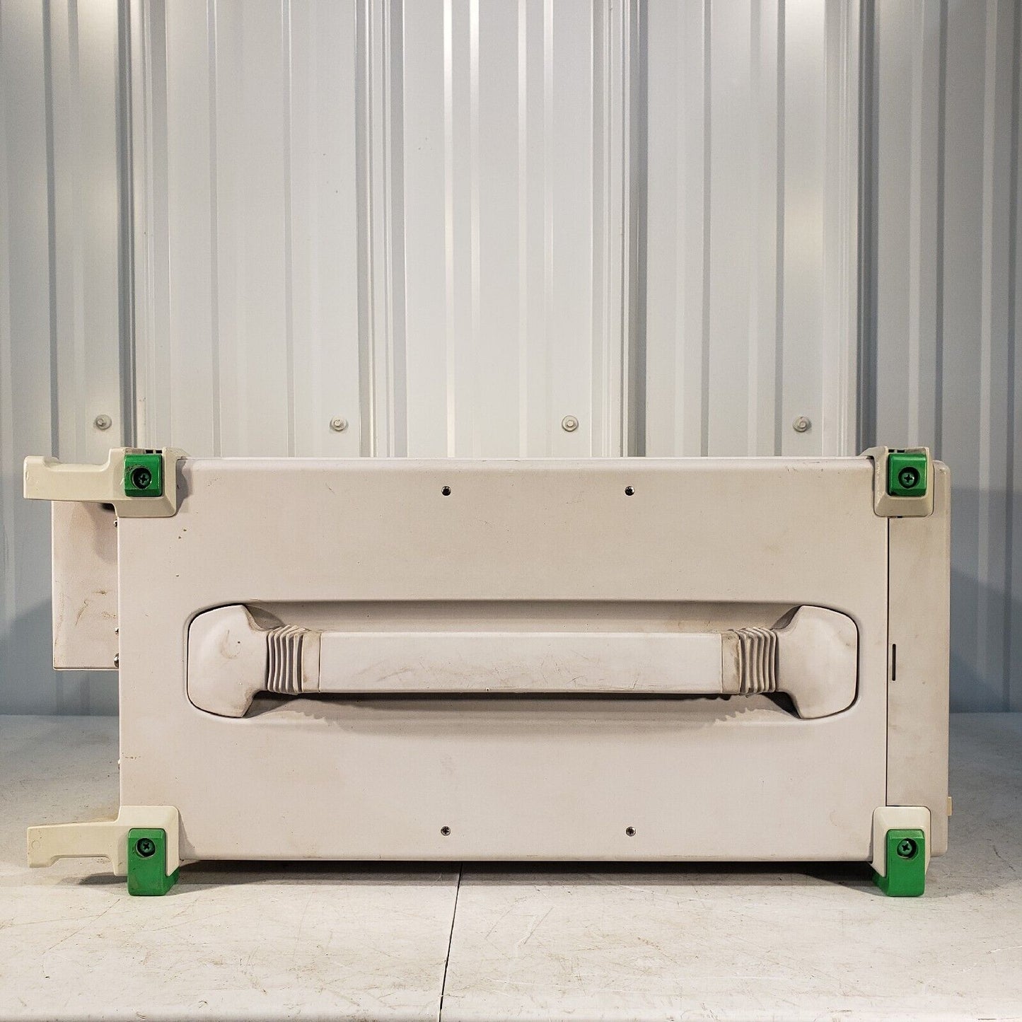 Anritsu MG3670C 300 kHz - 2.25 GHz +13dBm Digital Modulation Signal Generator