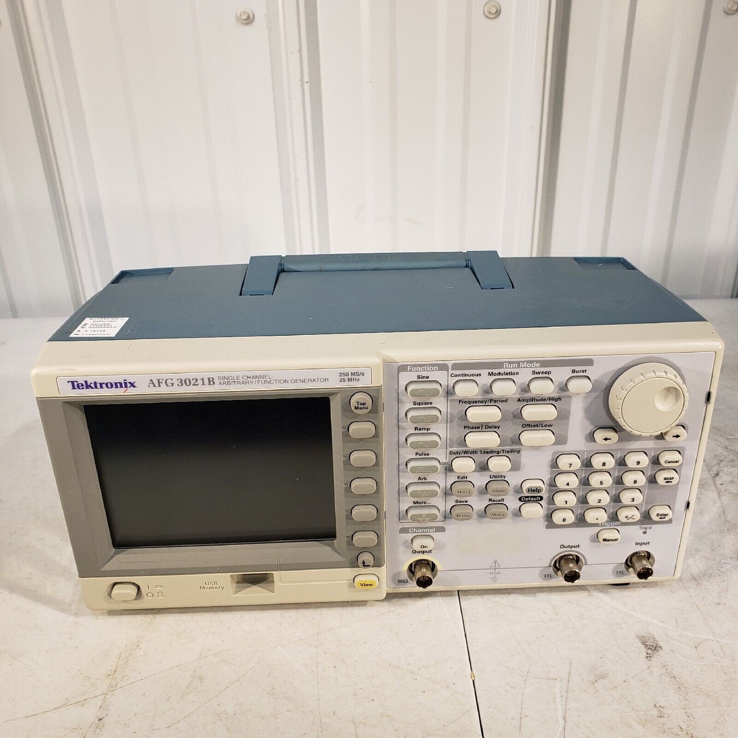 Tektronix AFG 3021B Single Channel Arbitrary/Function Generator, 25MHz, 250MS/s
