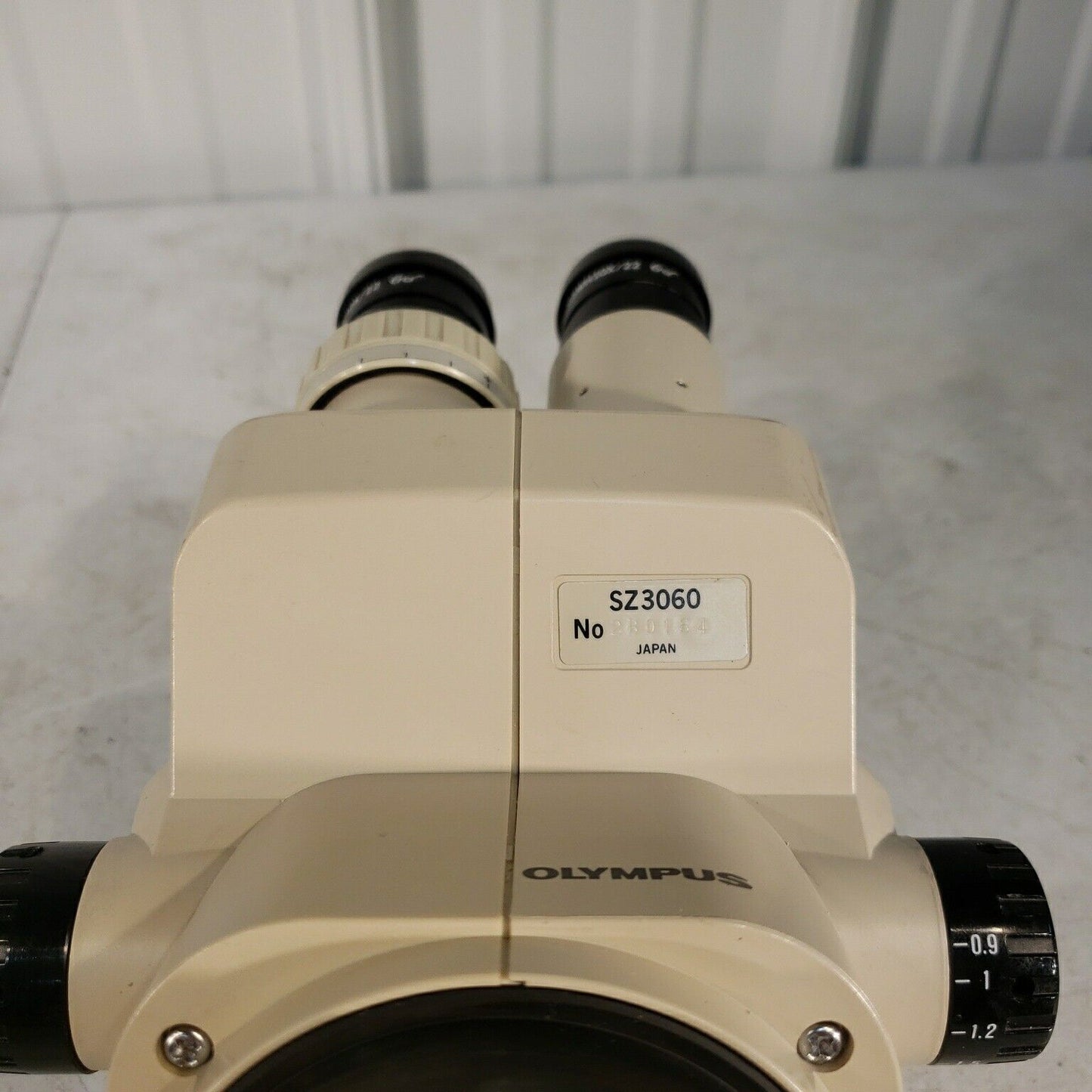 Olympus SZ3060 Stereo Zoom Microscope w/ 2x GSWH10x/22 Eyepieces