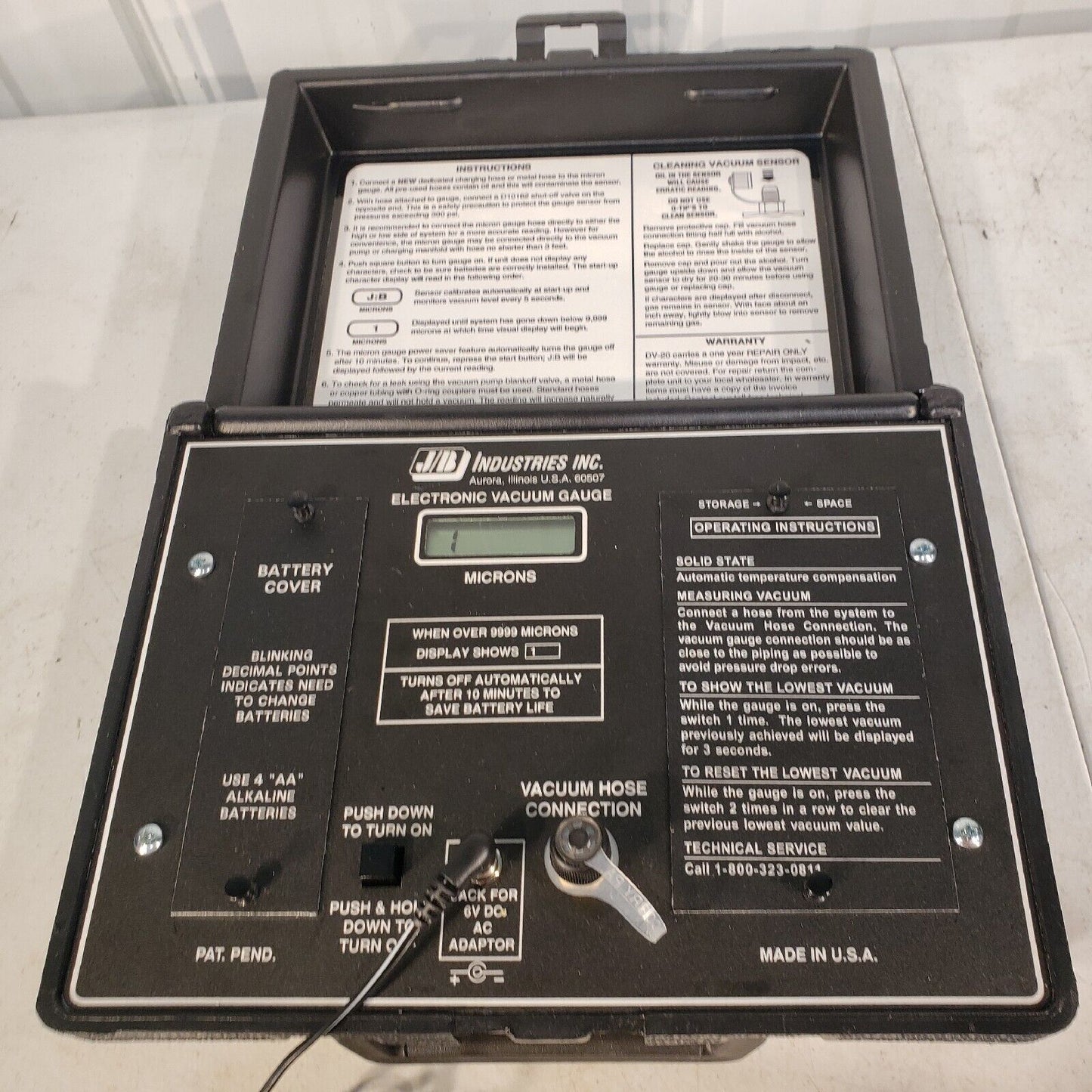 JB Industries DV-20 Digital Vacuum Gauge Controller Powers On