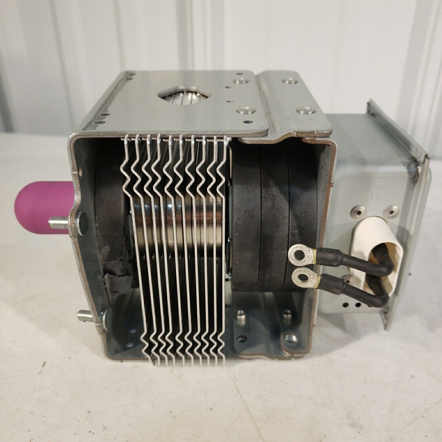 Applied Materials AMAT 0195-11127 Microwave Magnetron Assembly H3876