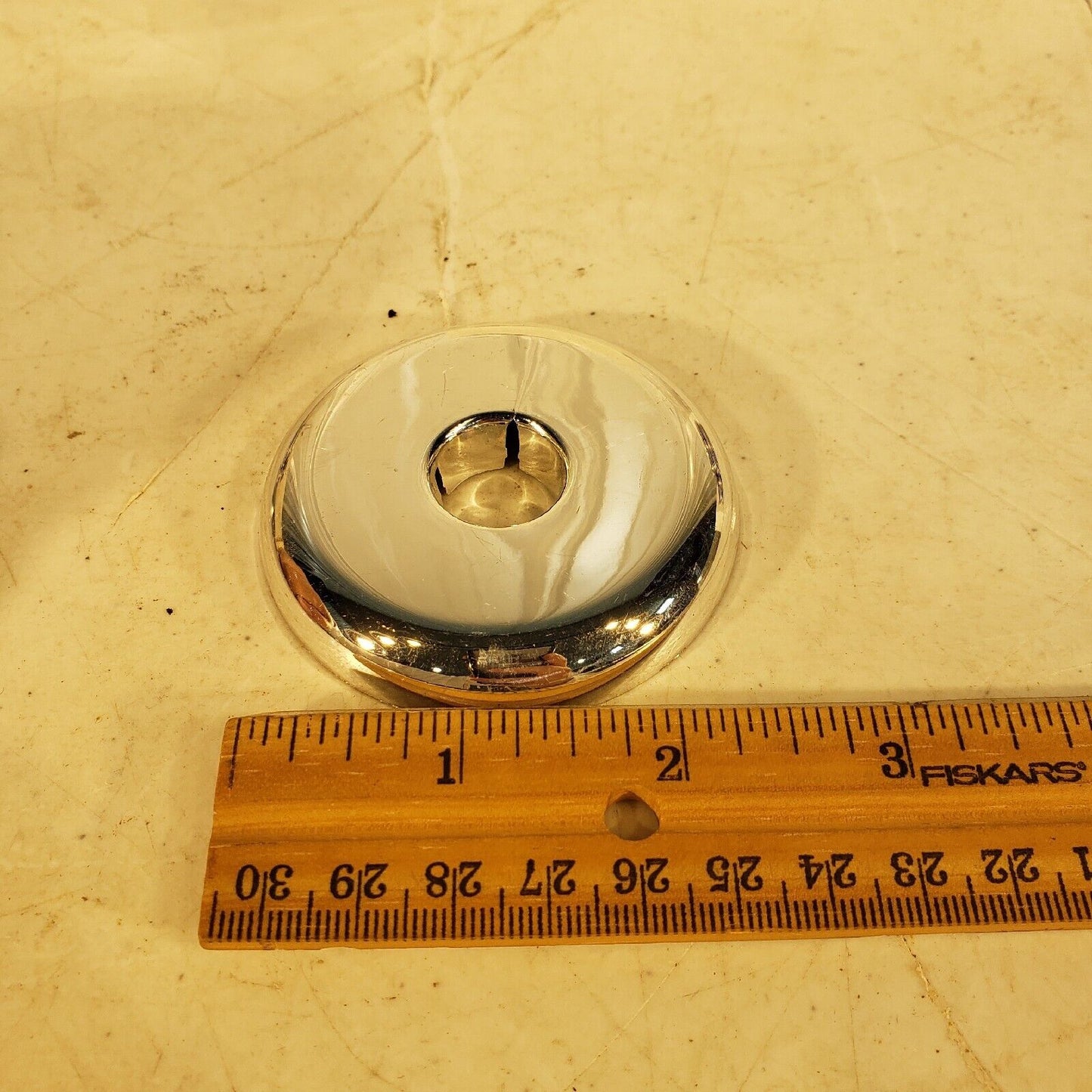 Pipe Escutcheon 5/8" ID 2-1/2" OD Plastic