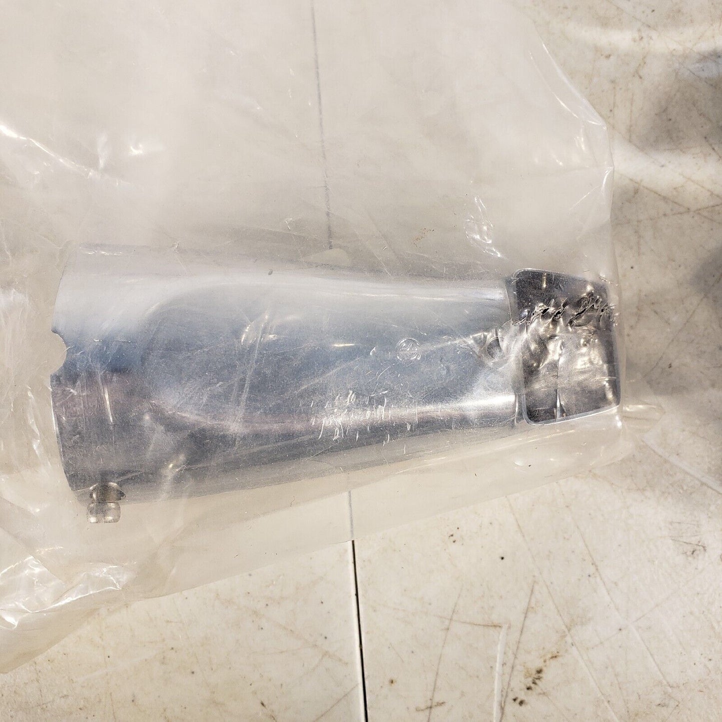 Mixet Chrome Tub Spout 5/8" Diameter 1/2" Slip-On Quick Connect Chrome HDS425260