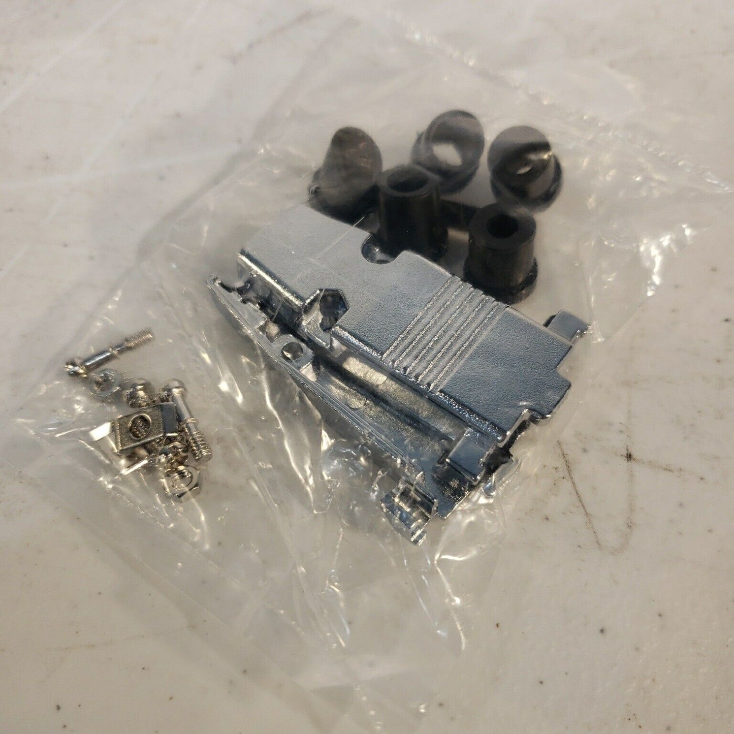 D-Sub Hood for 9 pin DB09 DB9 Connector Metal 5 pcs Lot