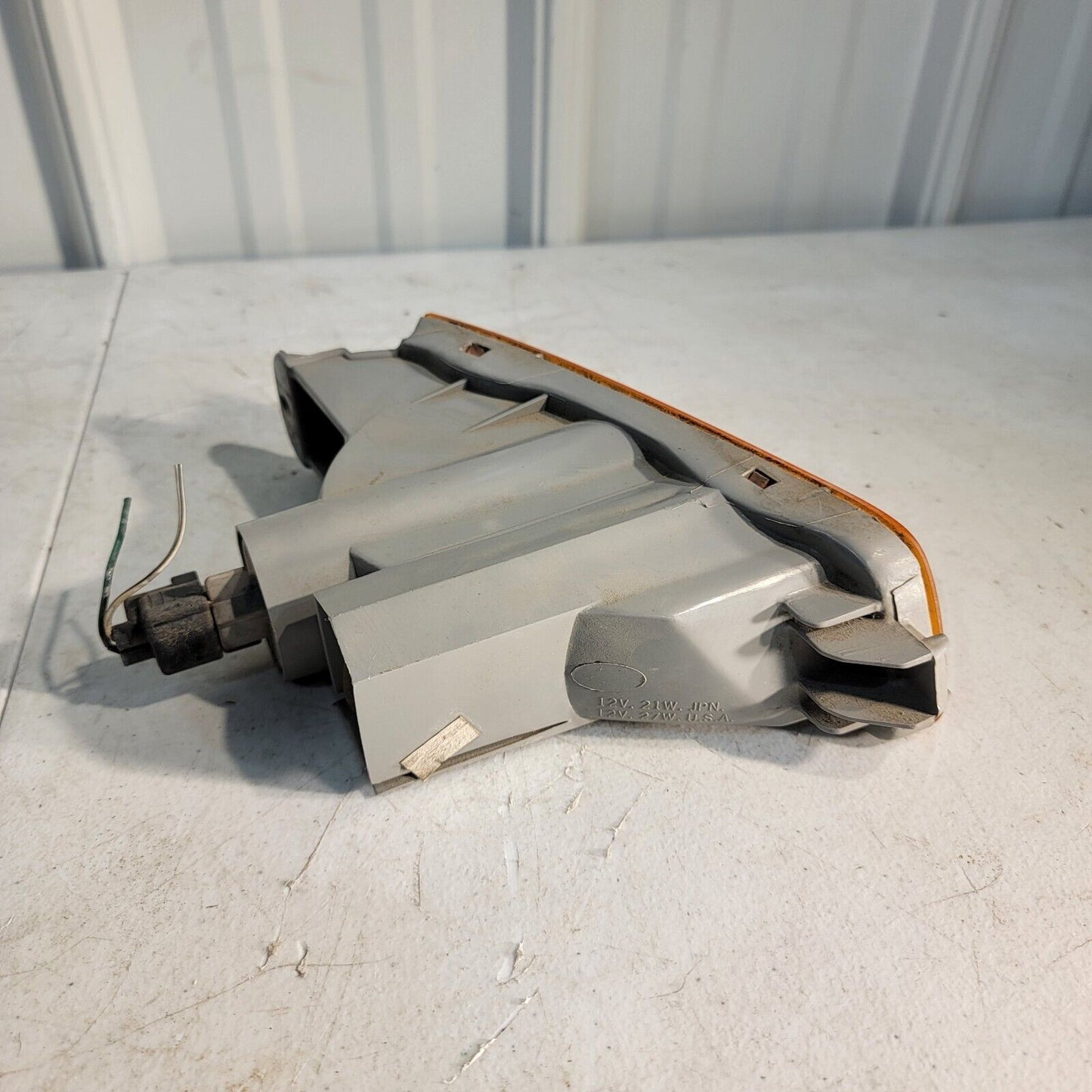Toyota LAMP ASSY, FL TURN SIGNAL, LH 81520-AC010 1995-1999