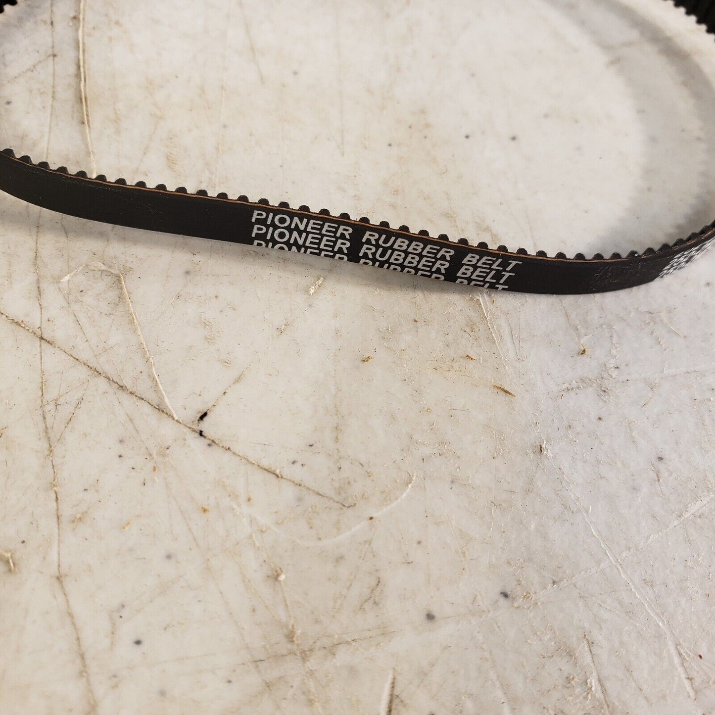 Pioneer Rubber Belt 5717 252-2MR 04110-0420 122 0.5cm Thickness 25cm Length