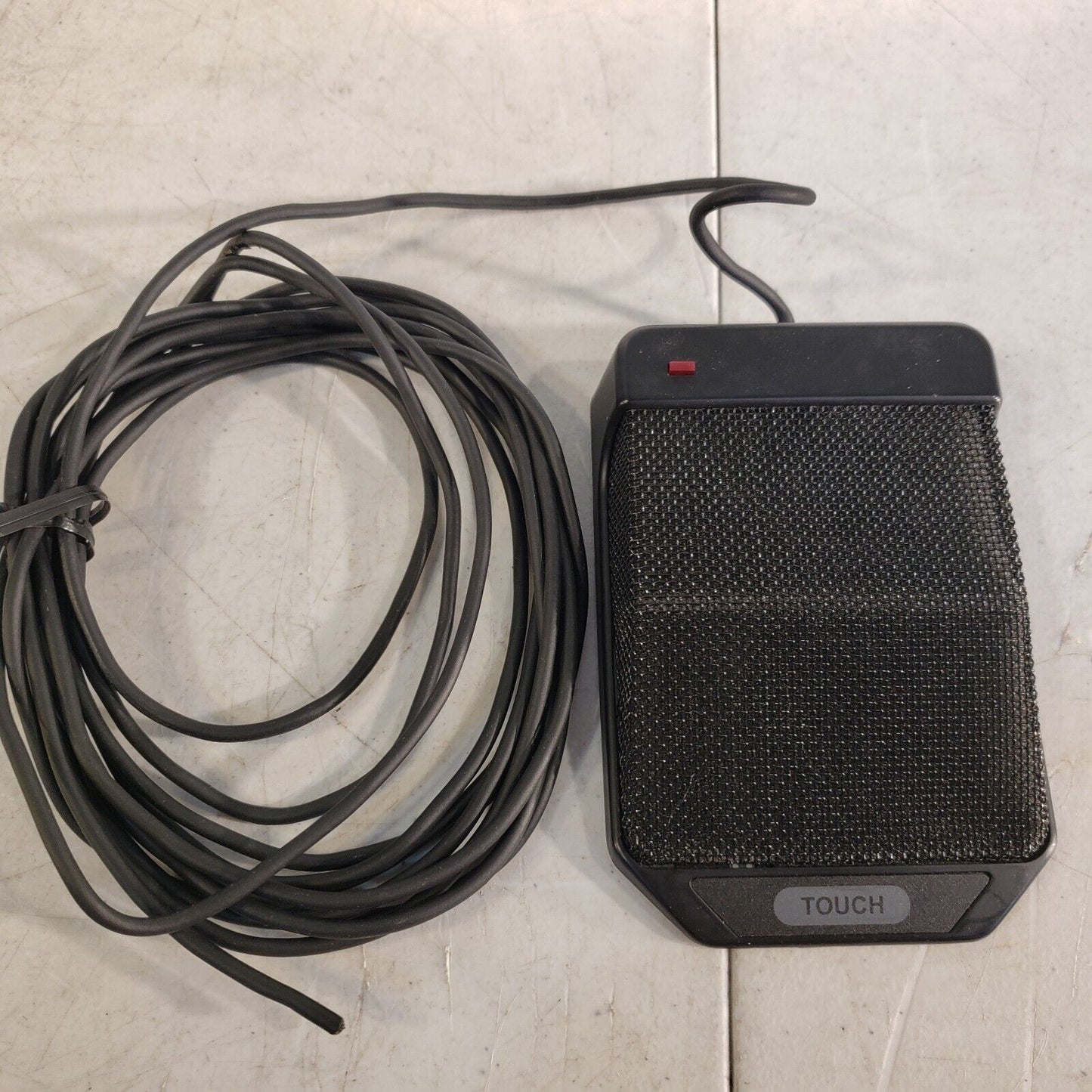 Crown PCC-170SWO Surface Mount Supercardioid Boundary Microphone w/ XLR Used