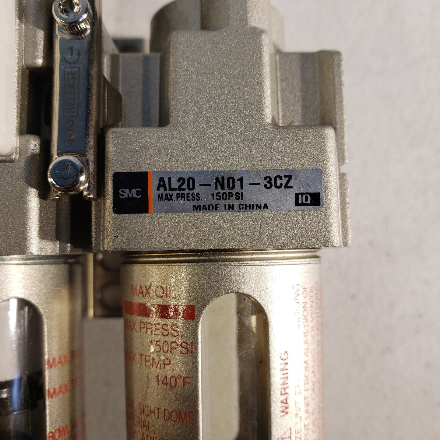 SMC AW20-N01C3-CZ, VHS20-N01-Z, AL20-N01-3CZ, Filter Regulator, Shut Off, Lubric