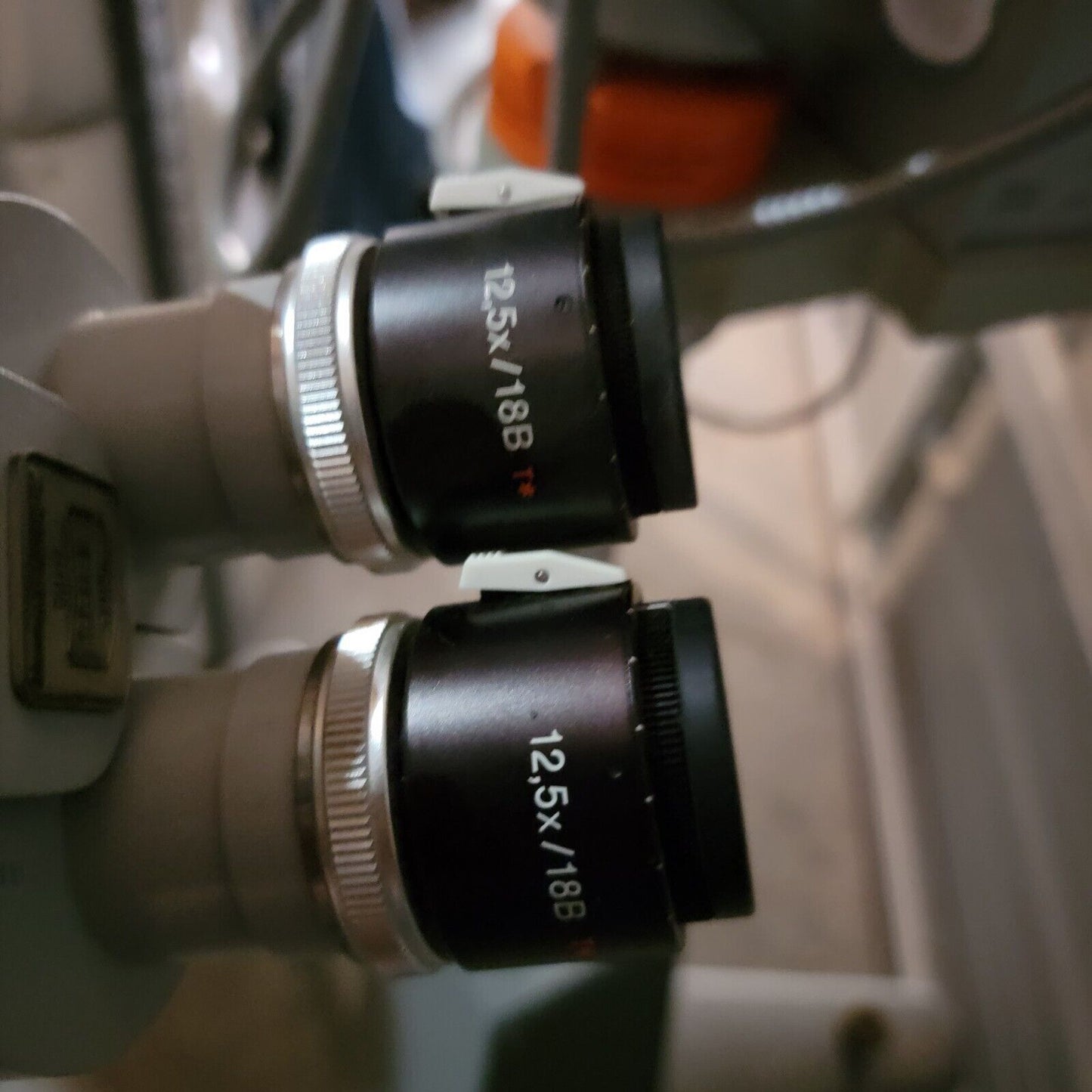 Carl ZEISS OpMi-1 Stereo Zoom Microscope F=170 12,5x/18B Eyepiece 12.5x w/ Boom