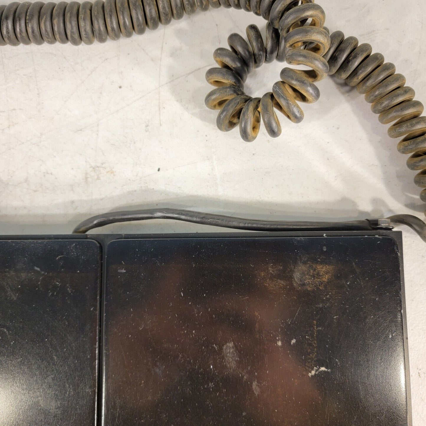 ISystems Electrostatic Chuck Station with High Voltage Power Supply