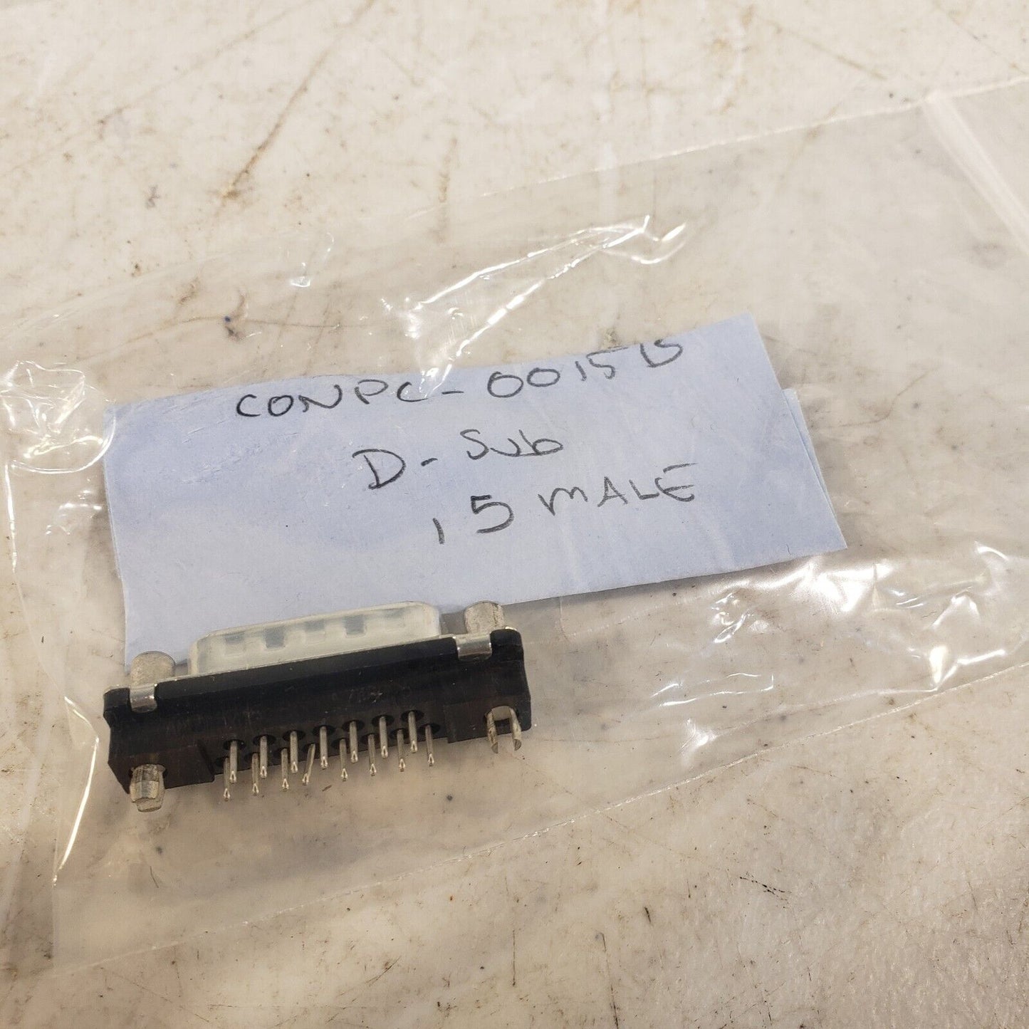 Amphenol DB-15 DA-15 15 Pin Male D-Sub CONPC-001515