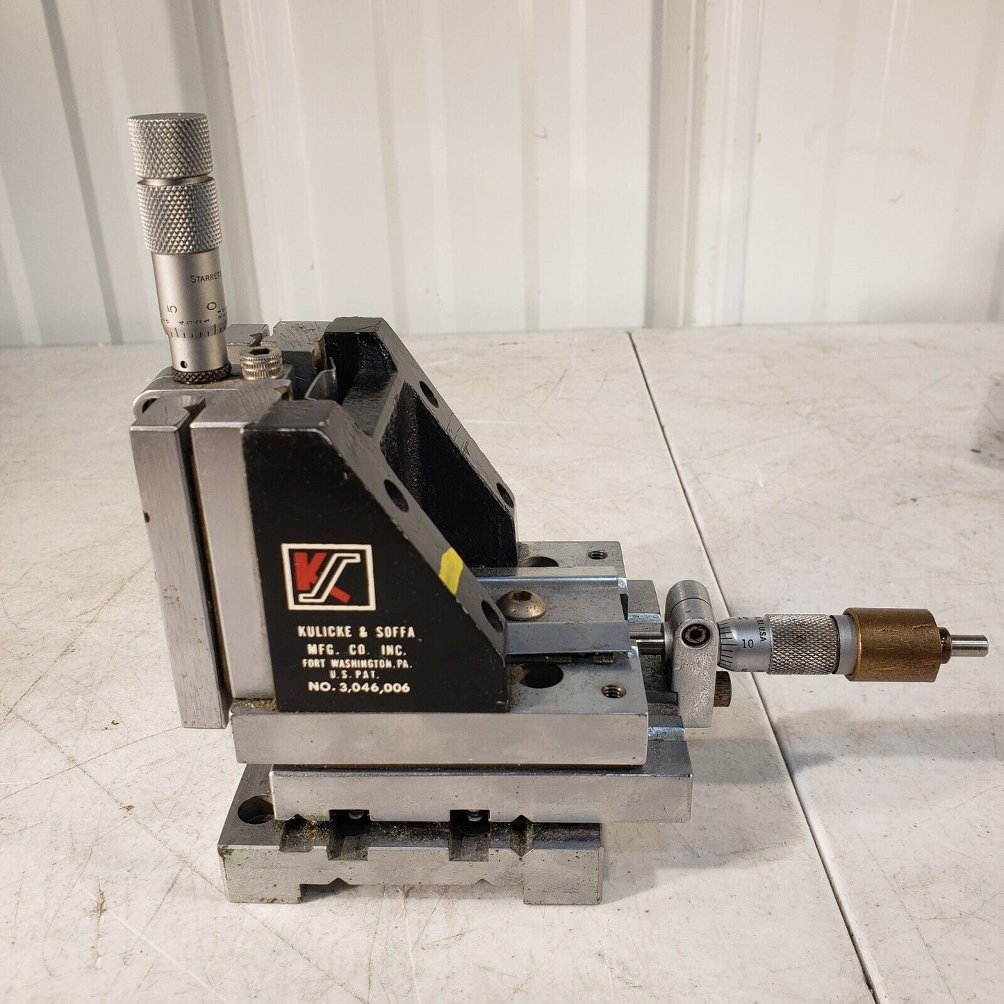 Kulicke & Soffa Micropositioner XYZ 3-Axis Micrometer Translation Stage Optics