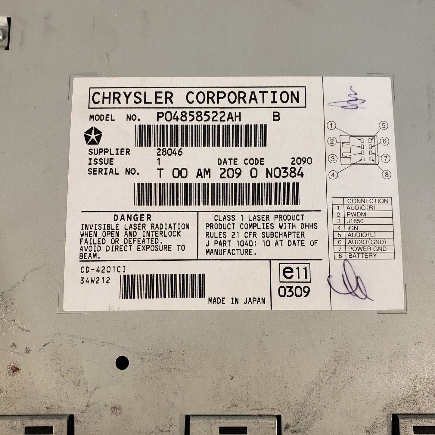 98 99 00 01 02 Chrysler Dodge Neon Grand Caravan P04858522AH 4 Disc CD Changer