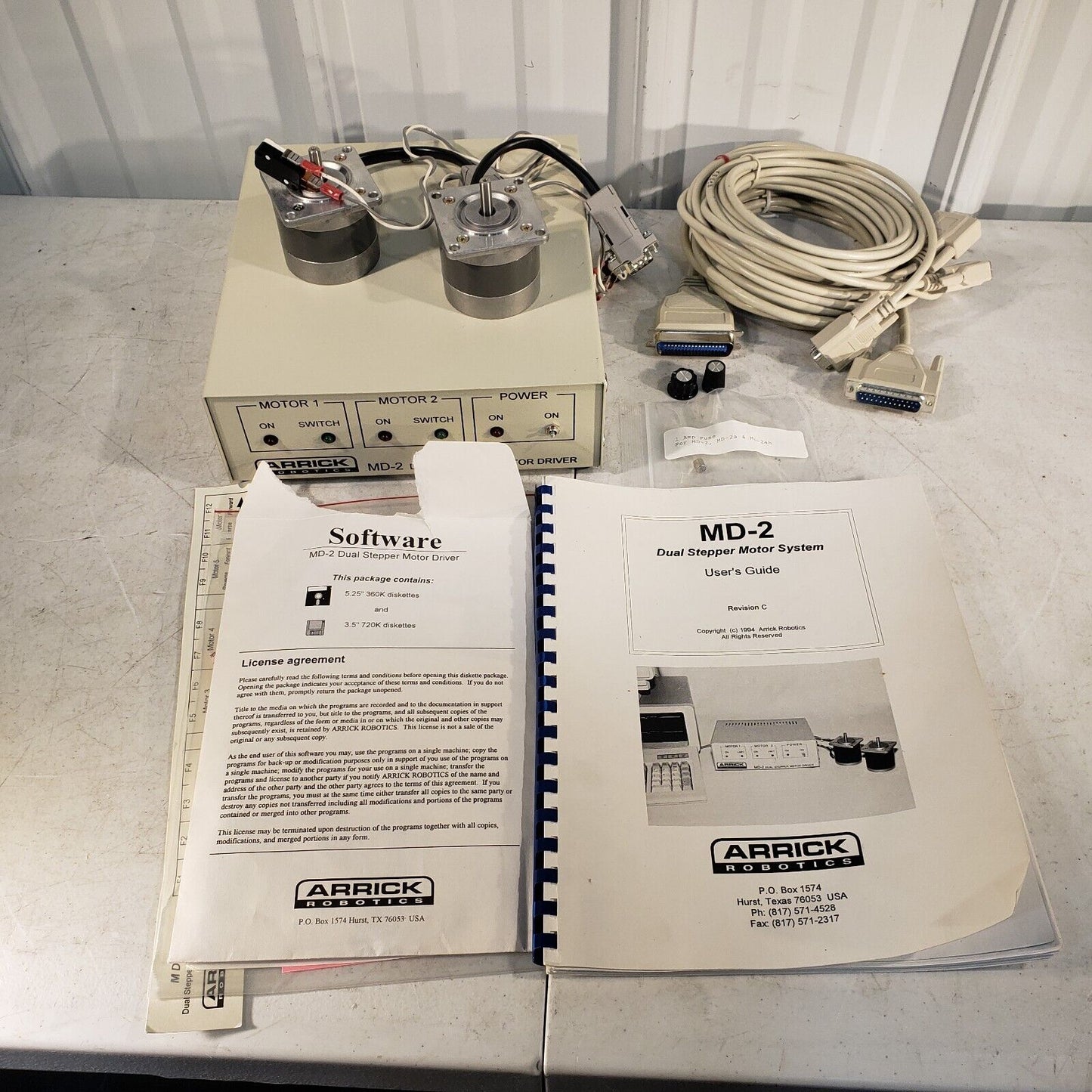 Arrick Robotics MD-2 Dual Axis Stepper Motor System w/ 2 Motors 50oz/in 9 Degree