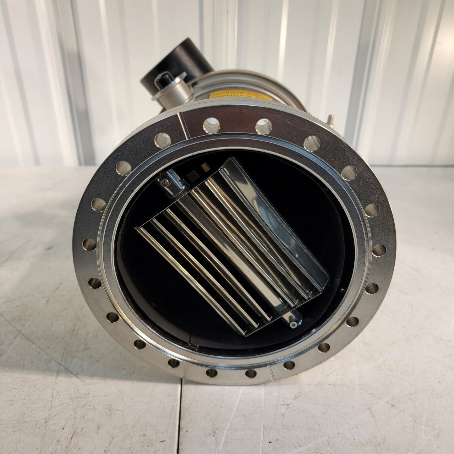 Edwards Coolstar 800 Cryogenic Ultra High Vacuum Pump 8" CF DN160CF + HVB