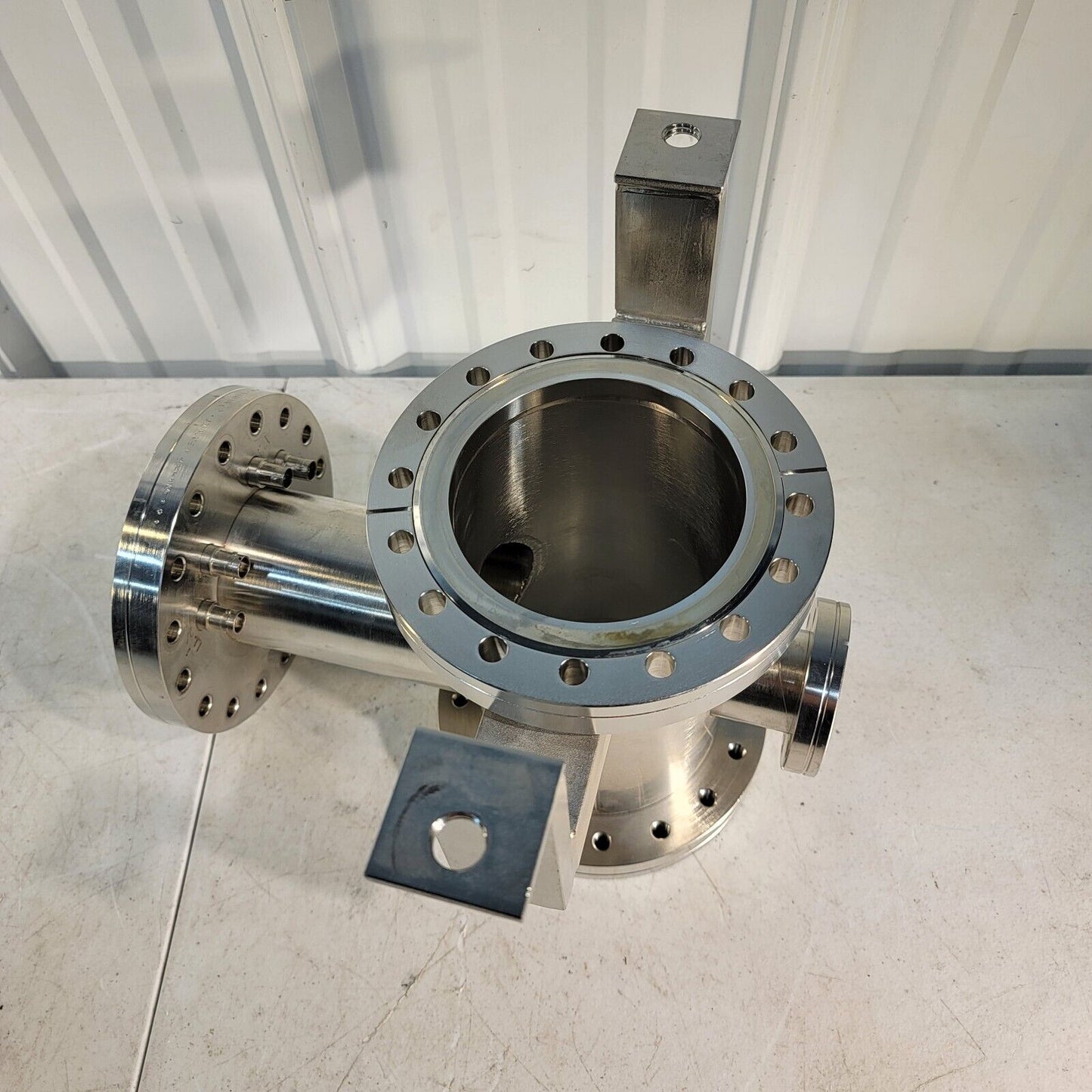UHV 304 Stainless Steel Vacuum Chamber w/ 4 Conflat Flange Ports Varian 6" 2.75"