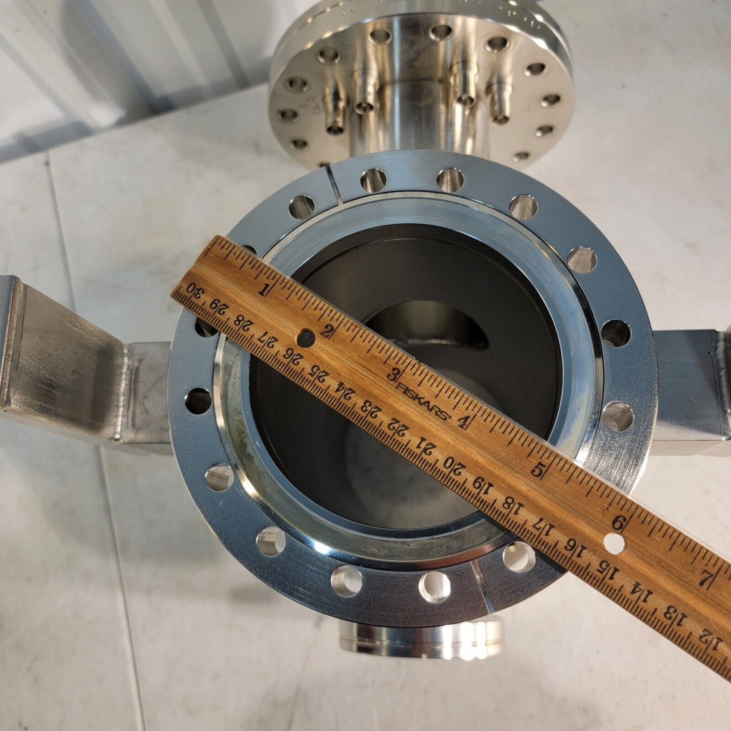 UHV 304 Stainless Steel Vacuum Chamber w/ 4 Conflat Flange Ports Varian 6" 2.75"