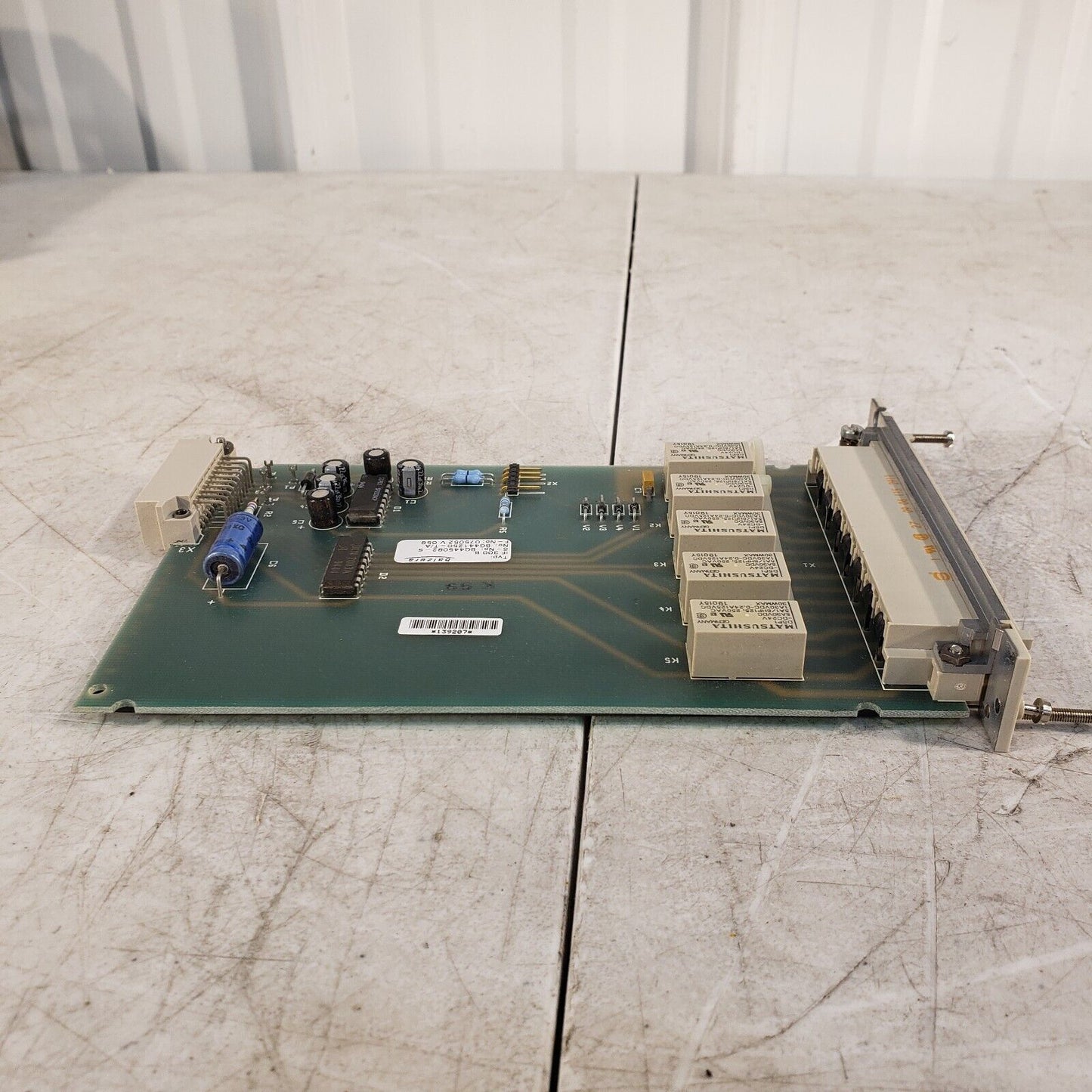 Balzers IF 300 B IF300B Module For TPG 300 Vacuum Gauge Controller, High Vacuum