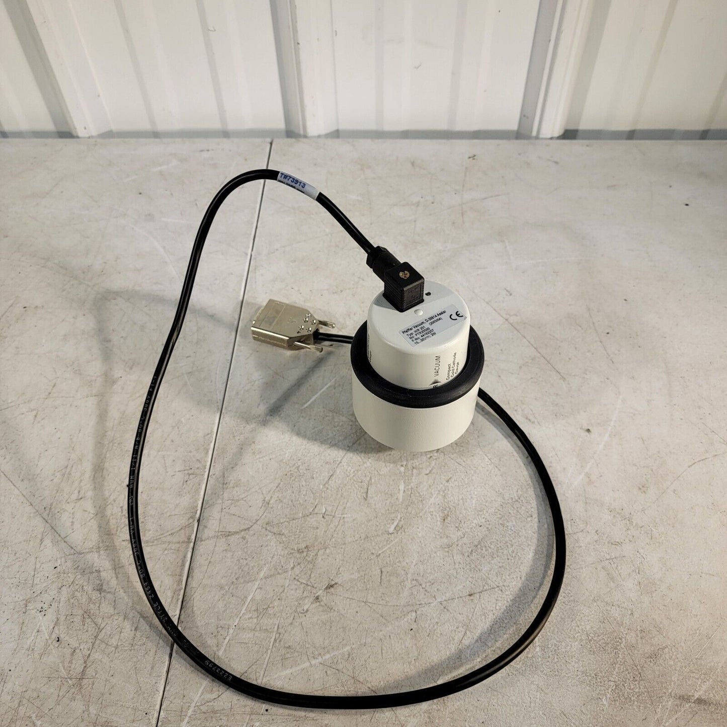 Pfeiffer Vacuum PTR25500 IKR251 Compact Cold Cathode Gauge KF25 NW25 w/ Cable