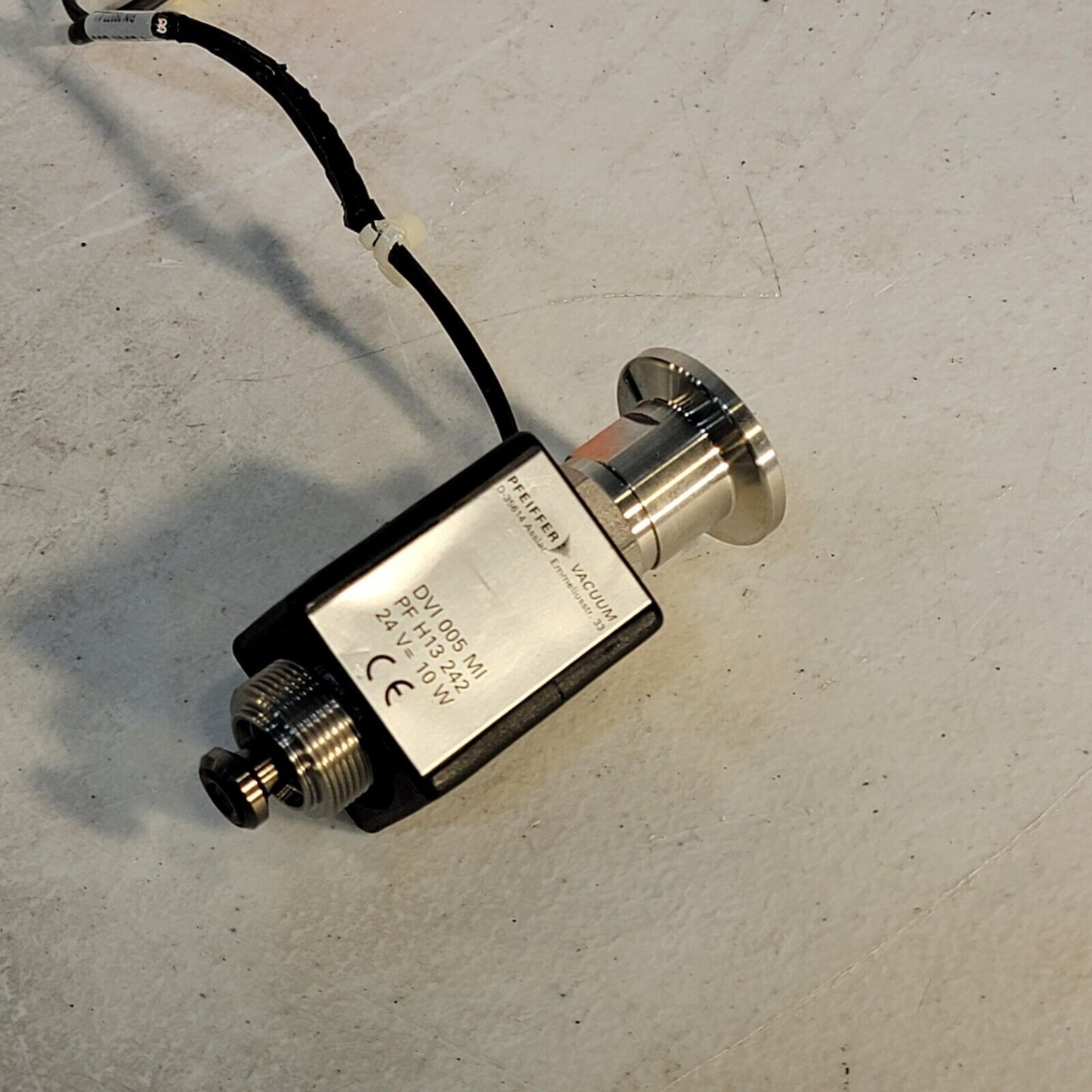 Pfeiffer DVI 005 MI High Vacuum Electric Switch Valve Solenoid KF25 NW25