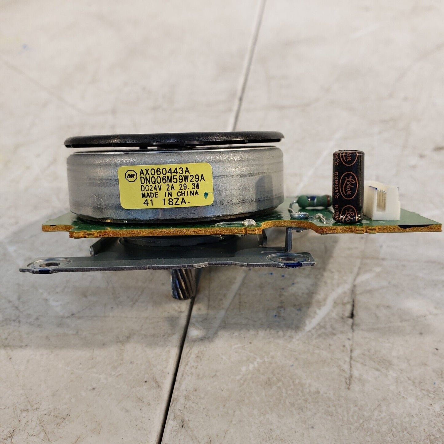 Ricoh AX060443A Motor Drum Collar DNQ06M59W29A 24VDC 2A 29.3W 41 18ZA