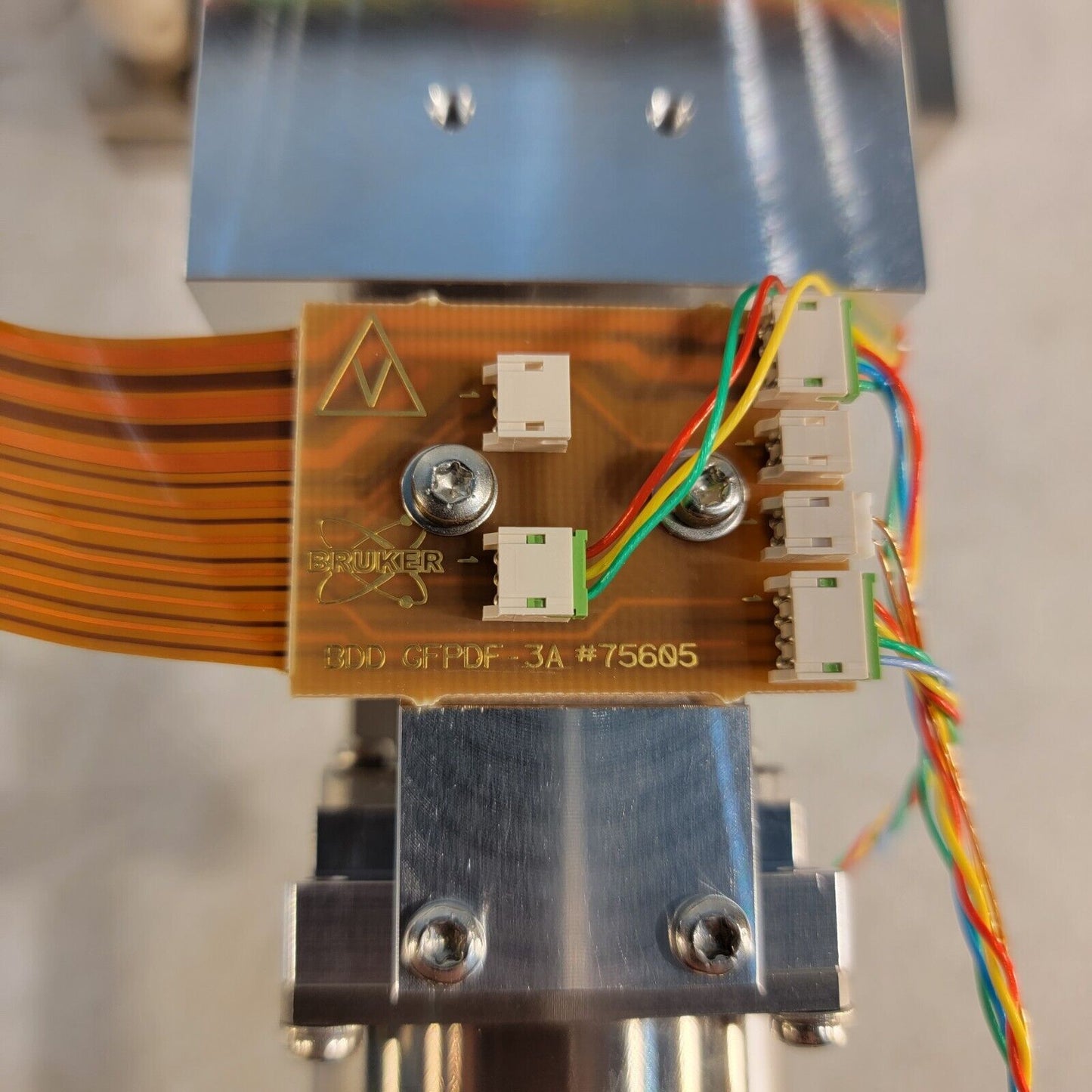 UHV High Vacuum-Friendly XY Linear Stage Stainless Steel Minimal Outgassing
