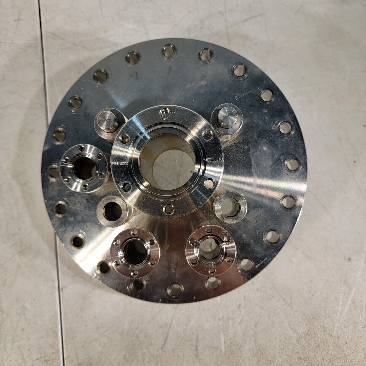 DN160CF 8" CF UHV Flange Adapter Manifold 3x 1.33", 1x 2.75", 4x 1/2" Ultratorr
