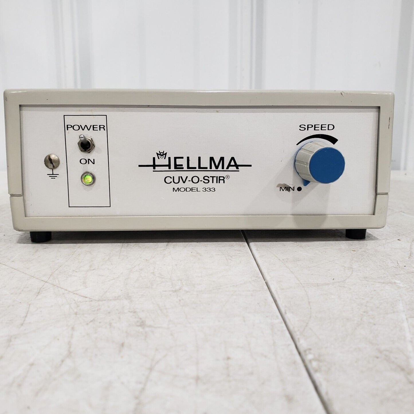 Hellma 333 Cuv-O-Stir, 3 Stirring Head Outlets 220/110 VAC 50/60 Hz