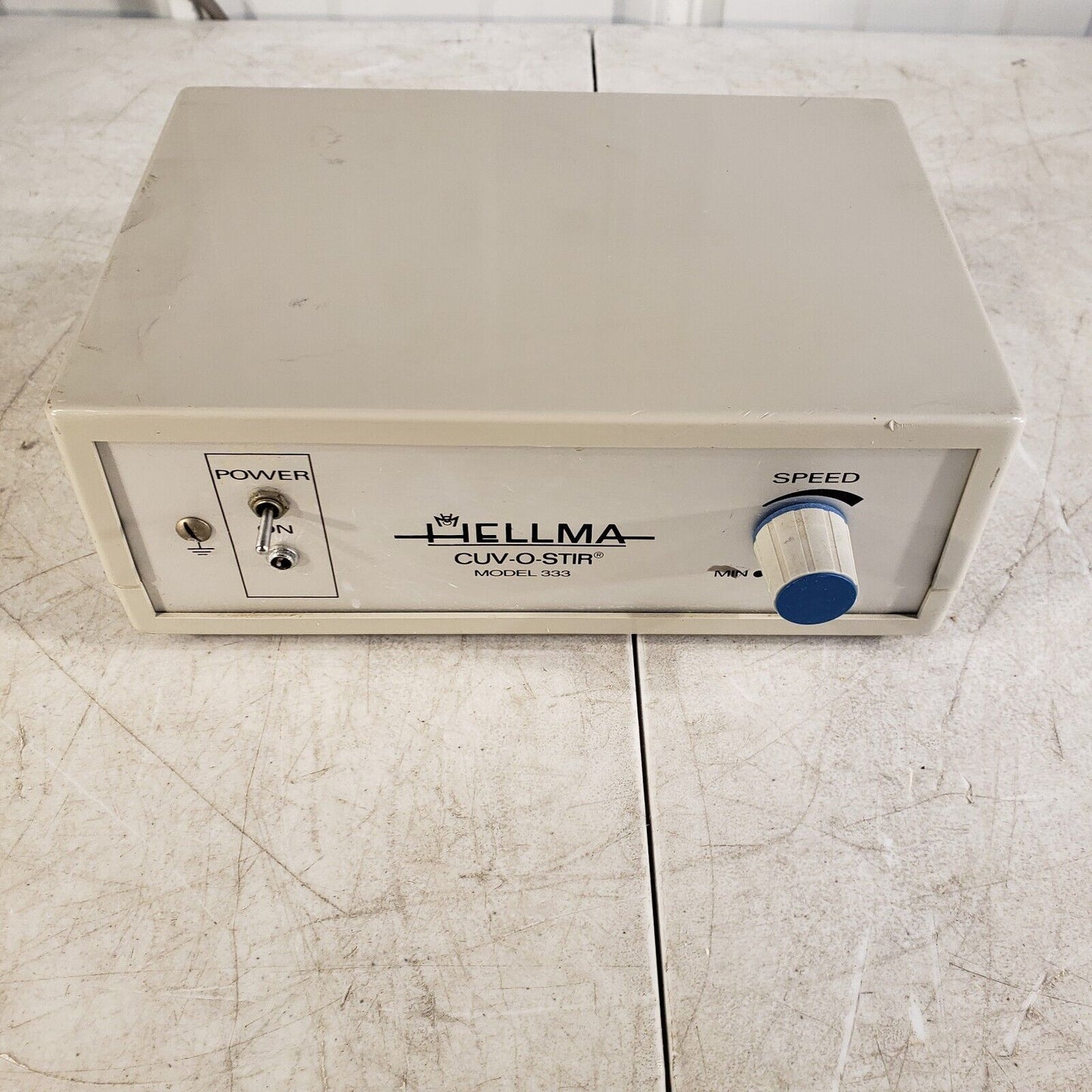 Hellma 333 Cuv-O-Stir, 3 Stirring Head Outlets 220/110 VAC 50/60 Hz