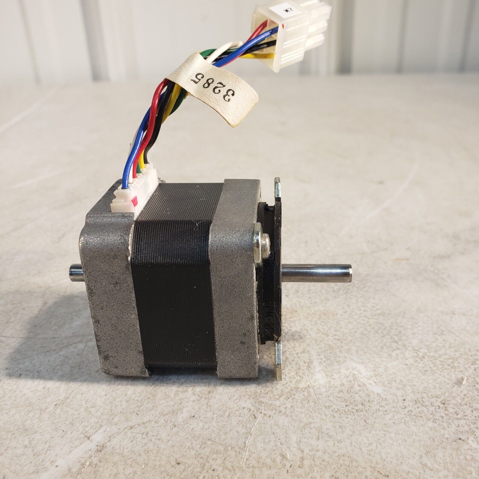 Japan Servo Co. KH42JM2B160 Servo Motor Lab Liquidators Store