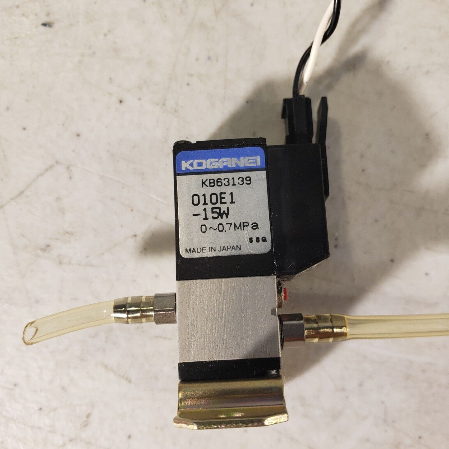 Koganei 010E1-15W Solenoid Valve 0~0.7MPa, KB63139, 12VDC