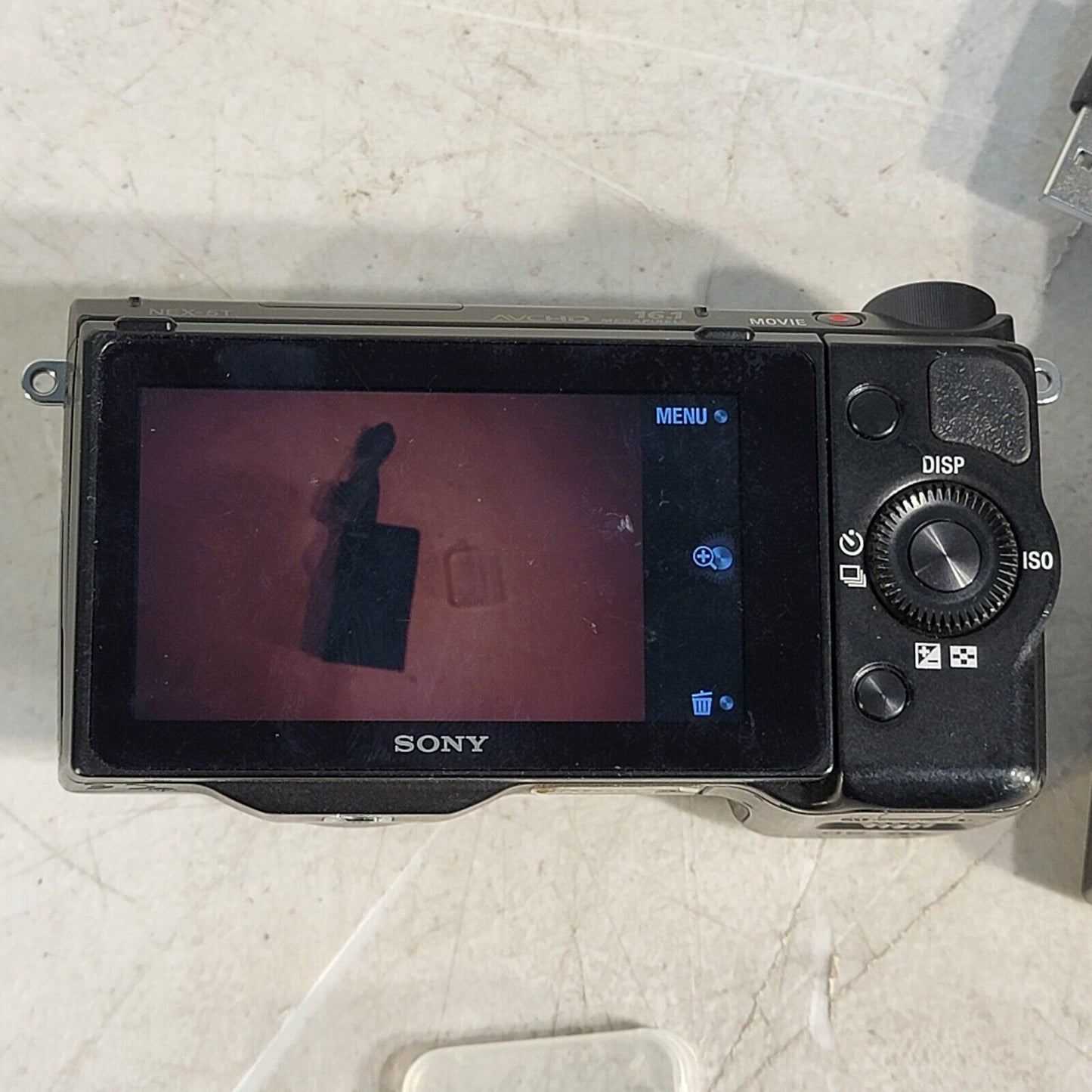 Sony Alpha NEX-5T 16.1MP E Mount Digital Camera Body, Battery, Charger, SD Card