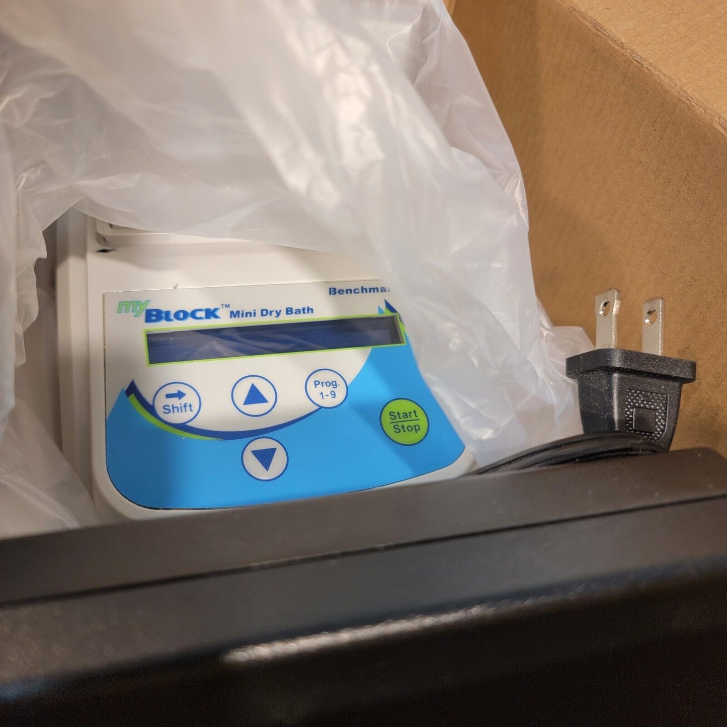 Benchmark Scientific BSH301 myBlock Block Incubator Mini Digital Dry Bath