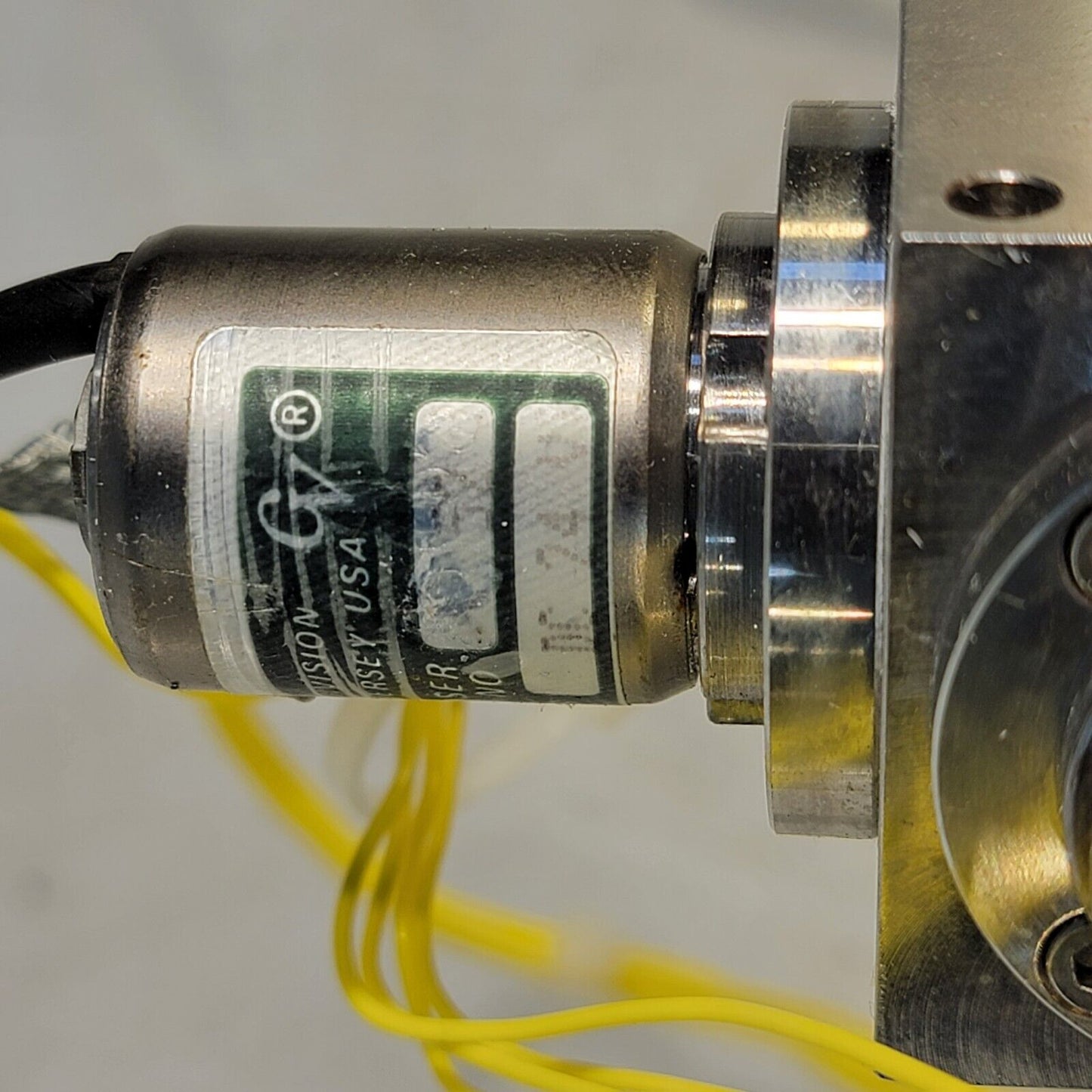 Parker 018-181-900 Miniature 4-Way Manifold Valve 24v Solenoid Vacuum-20PSI