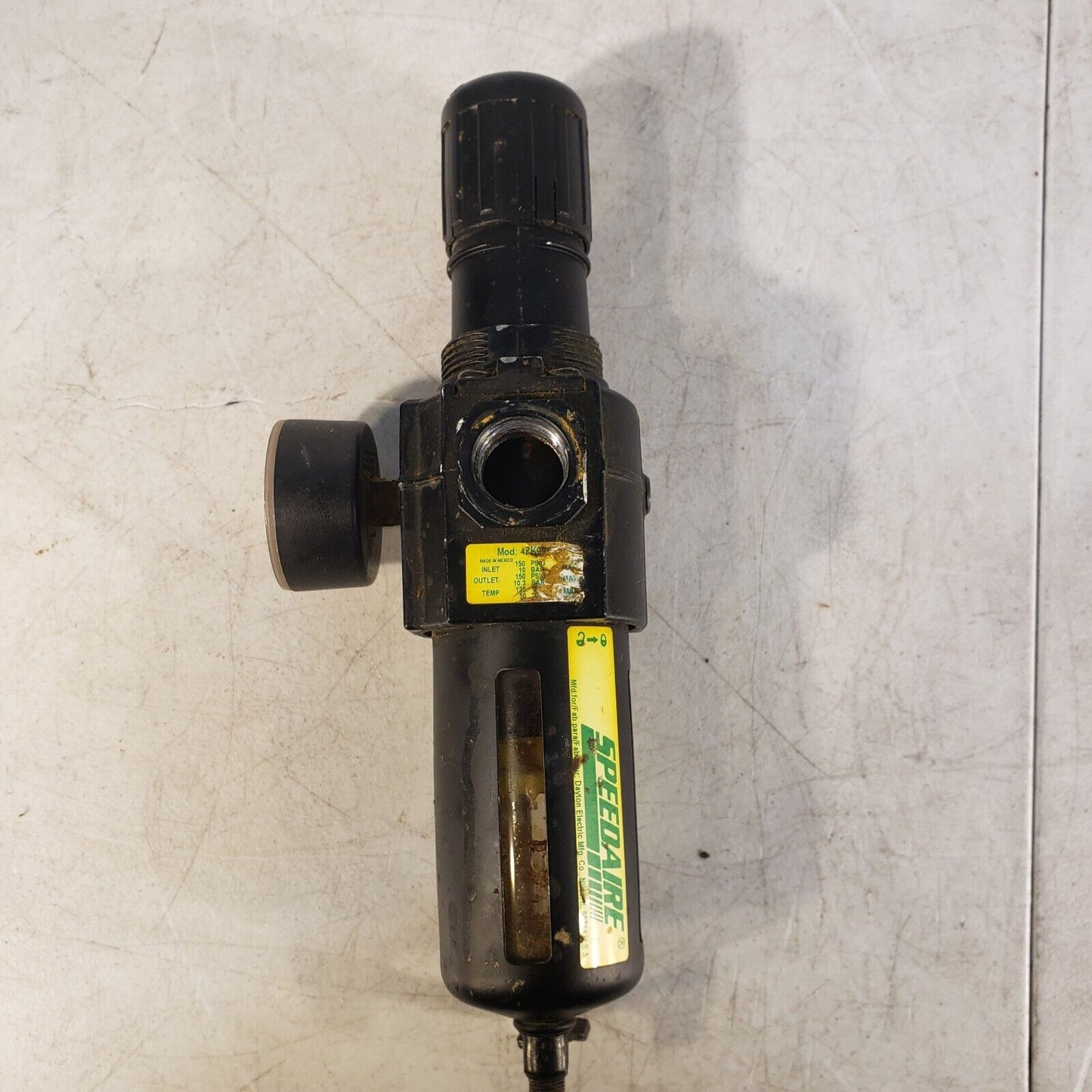 Speedaire 4ZK99 Filter/Regulator With 160 PSI Gauge