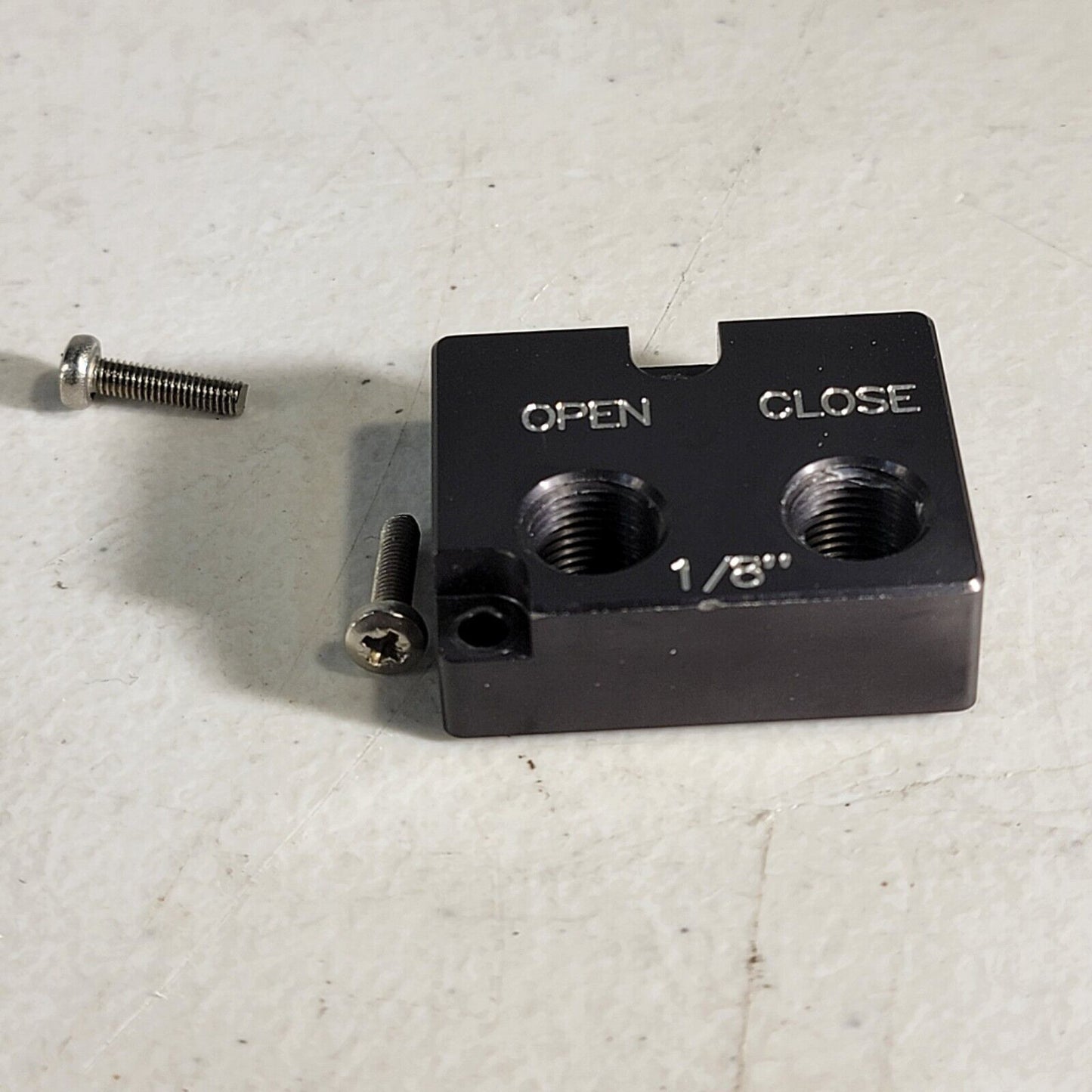 VAT Gate Valve 1/8" Port Adapter Flange for Pneumatic High Vacuum Valves