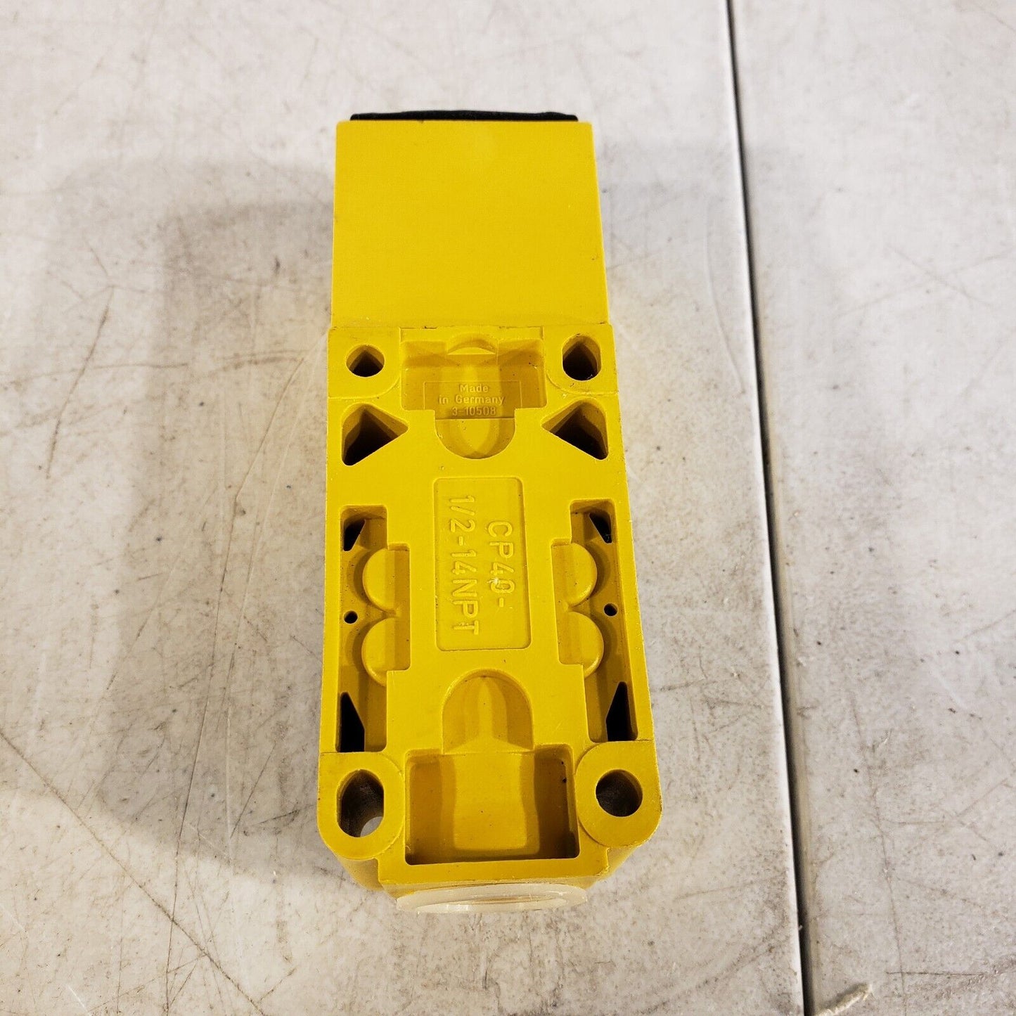 Turck RU100-CP40-LIUX Ultrasonic Sensor 100cm Range