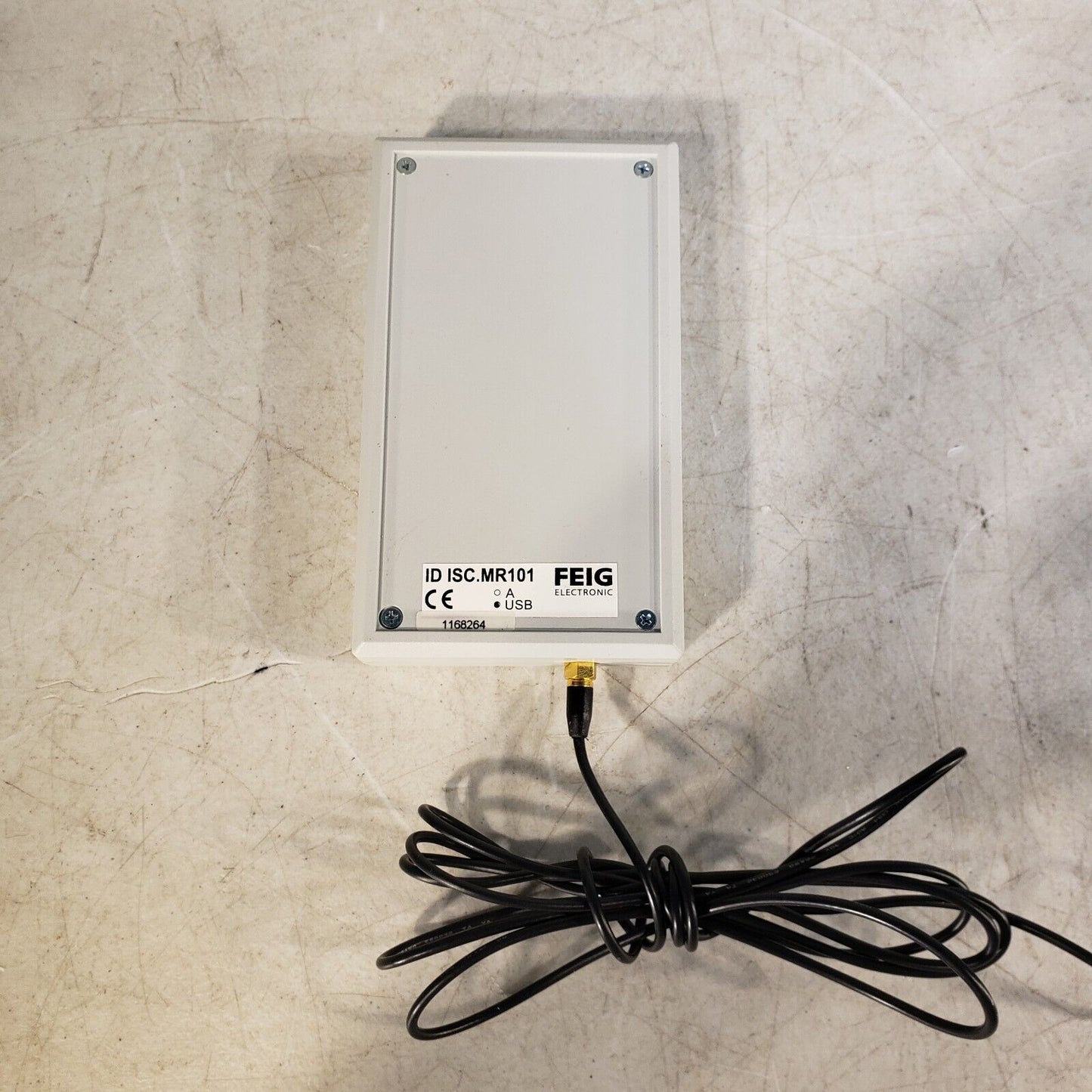 Feig Electronic ISC.ANT340/240 HF Pad RFID Antenna ISC.MR101 MidRange Reader