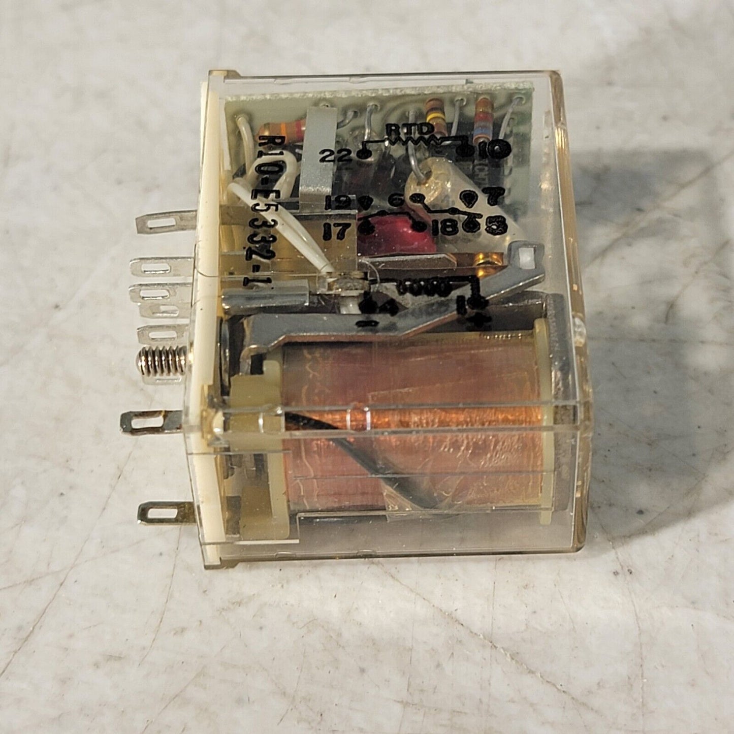 Potter & Brumfield R15-30A115X2E1 AMF Relay R1530A115X2E1 w/ Box