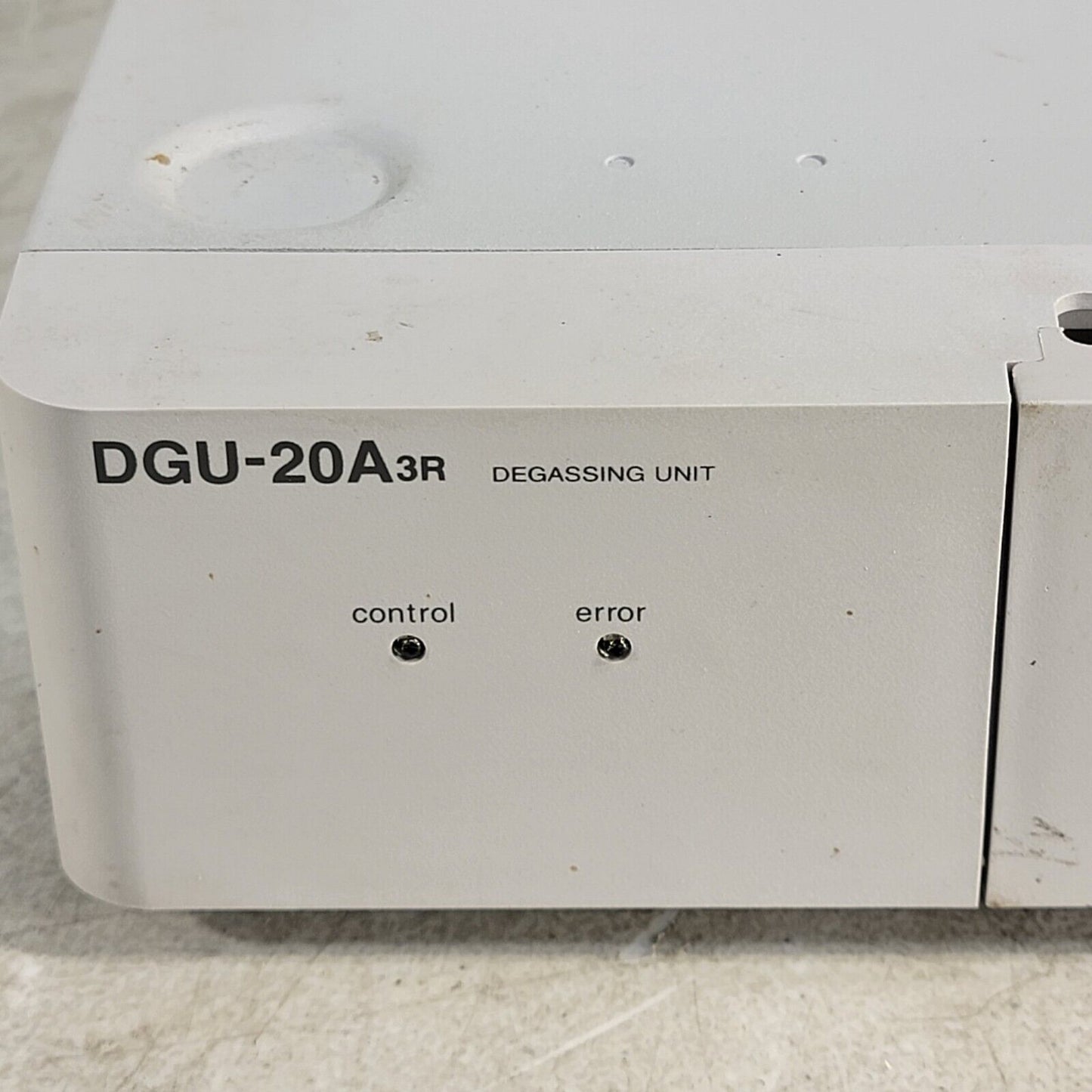 Shimadzu DGU-20A3R HPLC 3-Channel Degassing Unit 228-45018-58