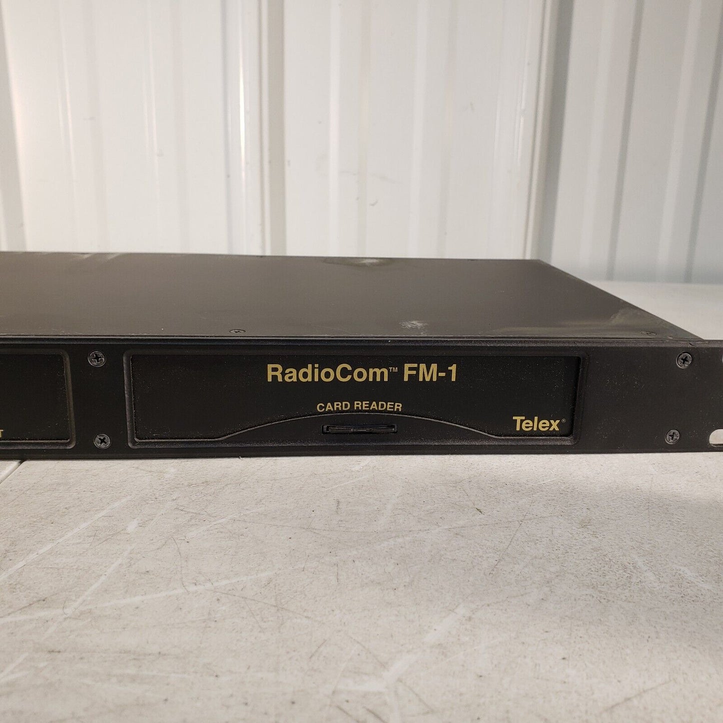 Telex RadioCom FM-1 System Manager Channel UHF